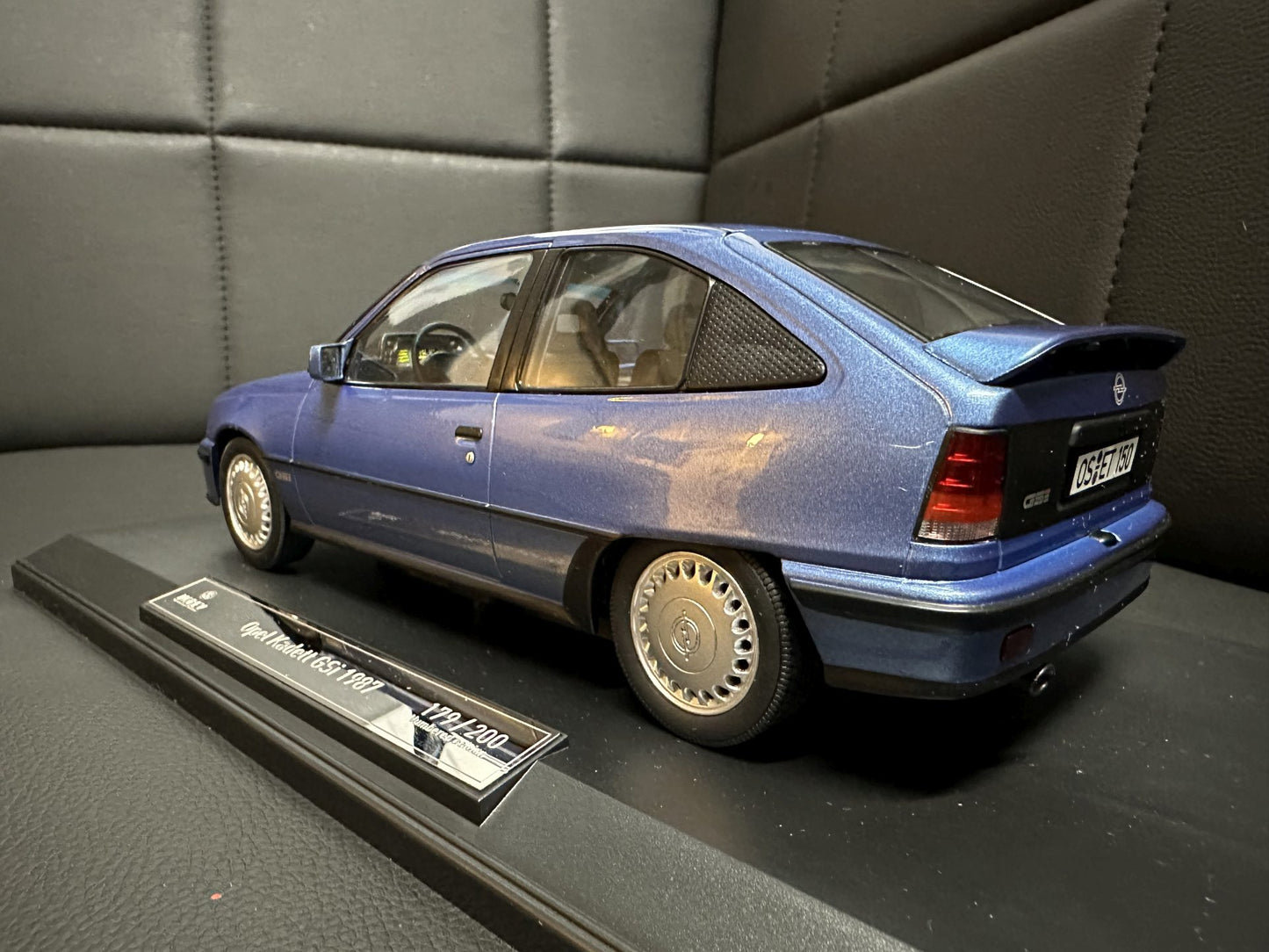 Opel Kadett GSI 1987 blue Limitiert 179/200 1:18 NOREV 183615 Опел Кадет син Лимитирана