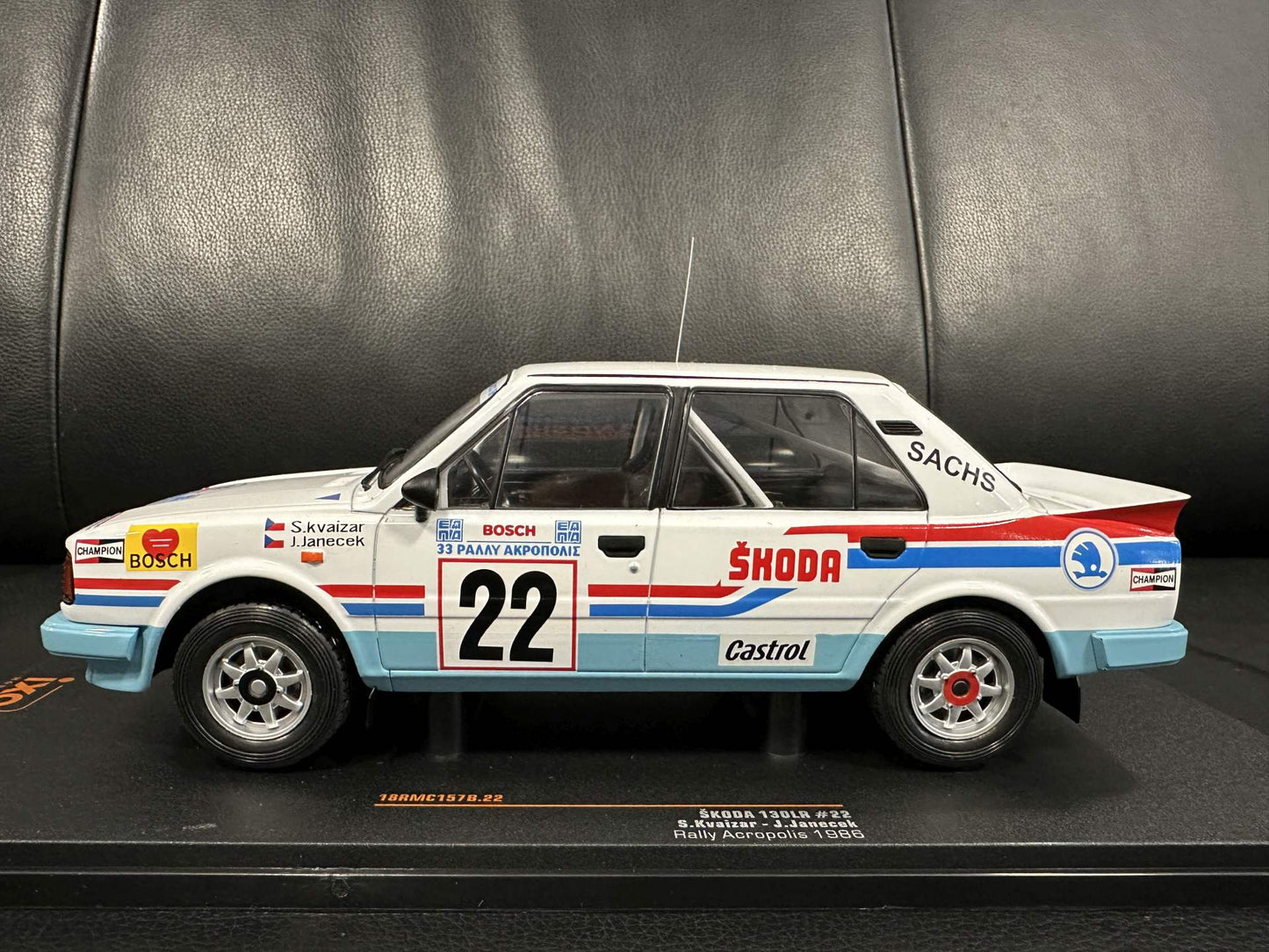 Skoda 130 LR WRC Rally Acropolis 1986 1:18 IXO 18RMC157B.22 Шкода 130 Рали Акрополис бял 1986