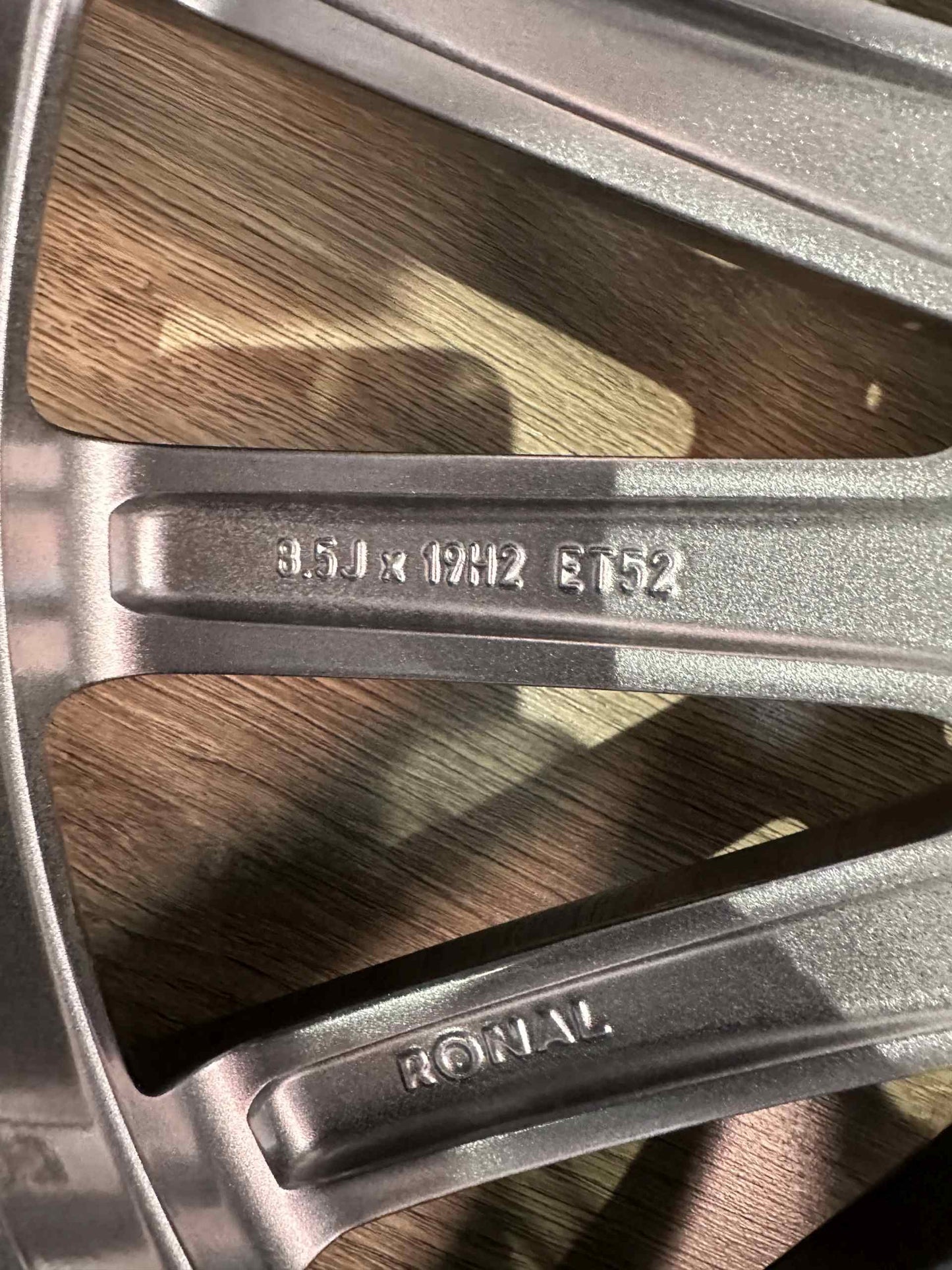 Оригинални Mercedes C Klasse W205 AMG 19 Zoll Мерцедес Ц Класа W205 AMG Алуминиеви джанти 19 цола A2054011300 A2054016600