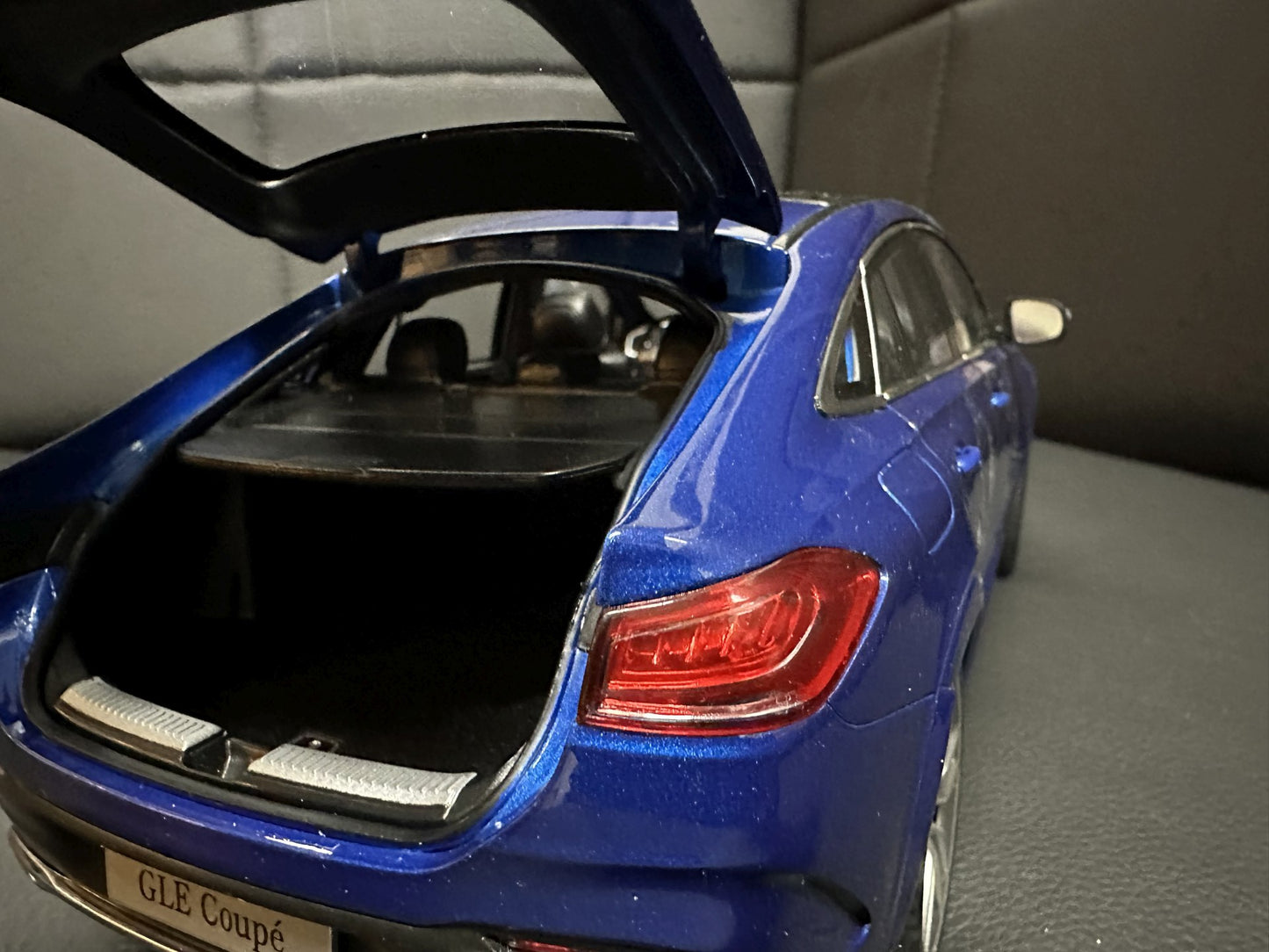Mercedes Benz GLE Coupe V167 blue 1:18 i Scale Мерцедес Бенц ГЛЕ Купе син