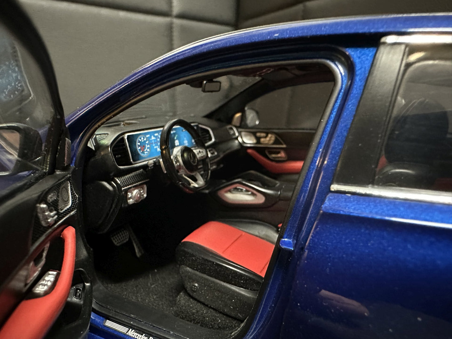 Mercedes Benz GLE Coupe V167 blue 1:18 i Scale Мерцедес Бенц ГЛЕ Купе син