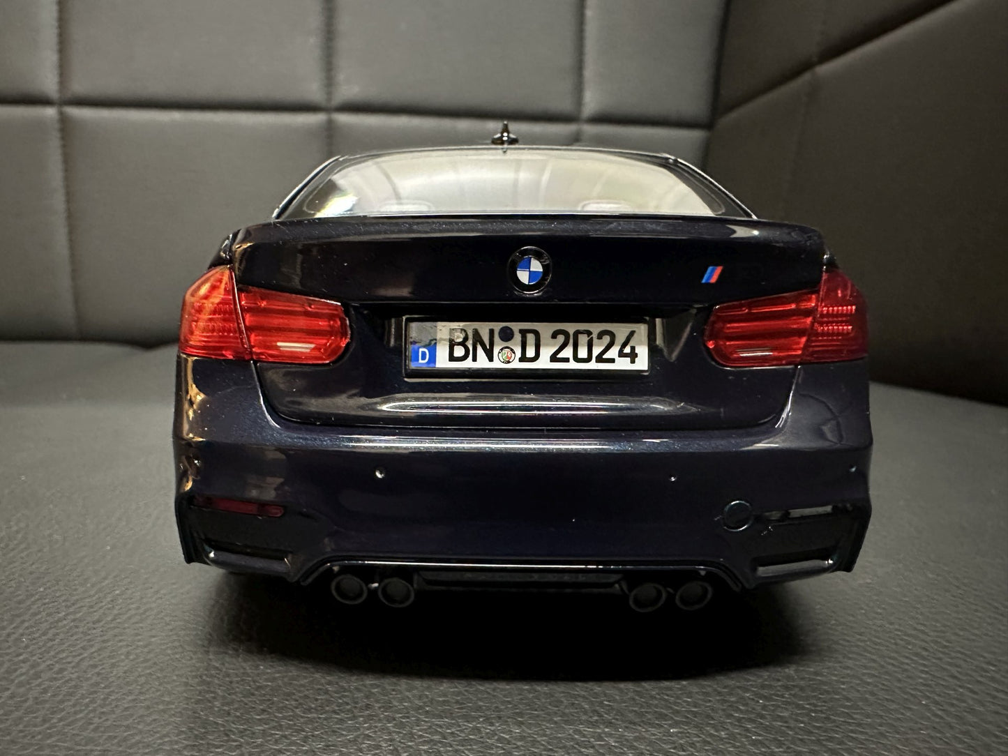 Bmw M3 Competition F80 2017 Limousine blue 1:18 NOREV 183236 Бмв M3 F80 син отваряема