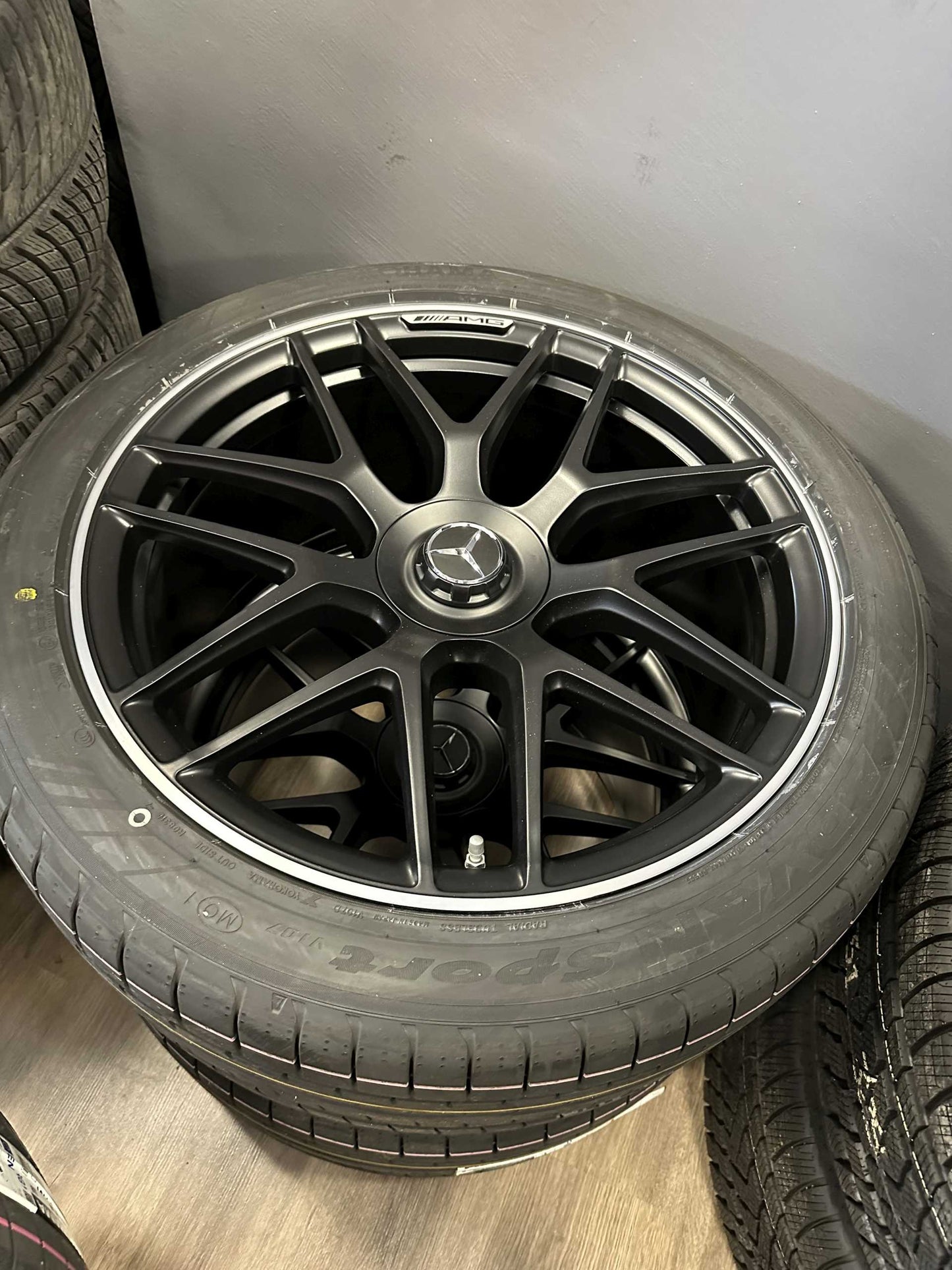 Нови Оригинал Mercedes GLE53 GLE63 AMG V167 C167 22 Zoll Мерцедес ГЛЕ 22 цола джанти летен комплект летни гуми