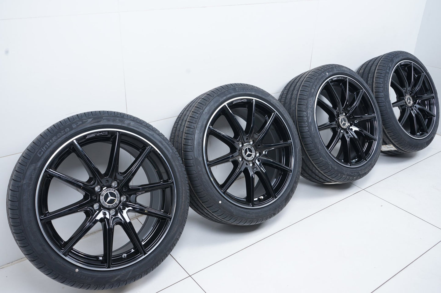 Нови Оригинал Mercedes E Klasse W213 19 Zoll Е класа W213 S213 19 цола AMG джанти летен комплект летни гуми