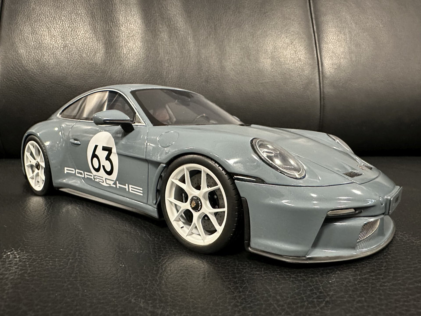 Porsche 911 992 S/T Shore blue Limitiert 632/1200 1:18 GT Spirit GT491 Порше 911 992 син Лимитирана