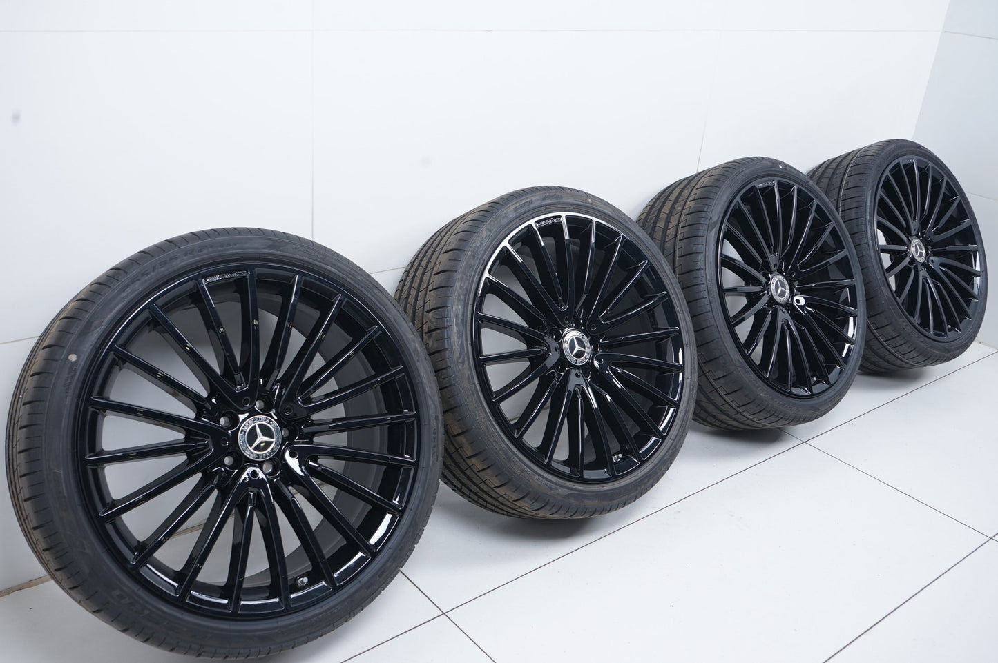 Оригинал  Като Нови Mercedes S Klasse W223 V223 21 Zoll AMG Мерцедес С класа W223 V223 21 цола AMG джанти летен комплект летни гуми Спорт пакет