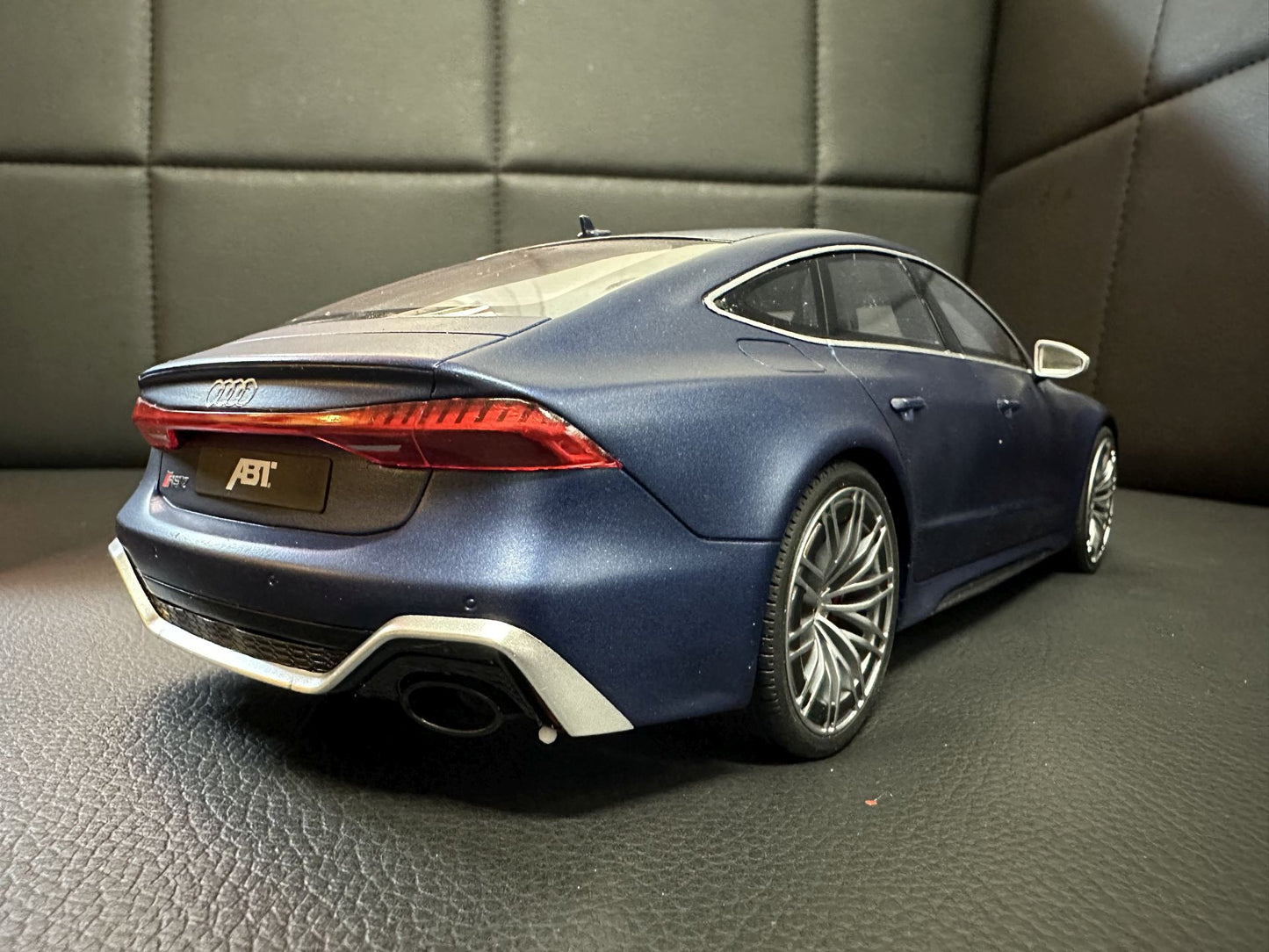 Audi RS7 ABT Sportline blue Limitiert 999 1:18 GT Spirit GT399 Ауди РС7 син Лимитирана