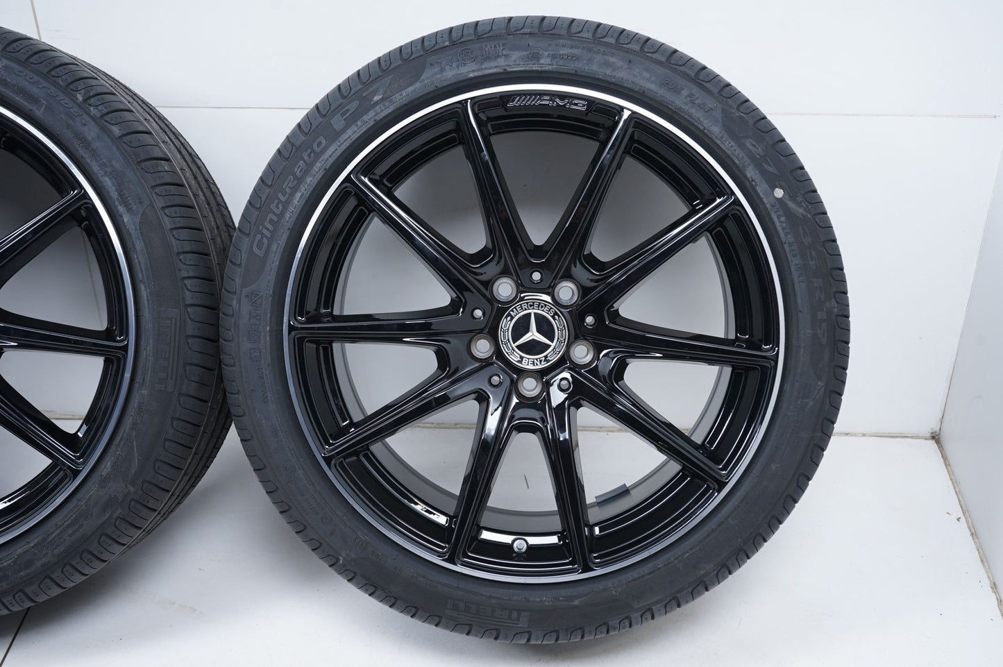 Нови Оригинал Mercedes E Klasse W213 19 Zoll Е класа W213 S213 19 цола AMG джанти летен комплект летни гуми