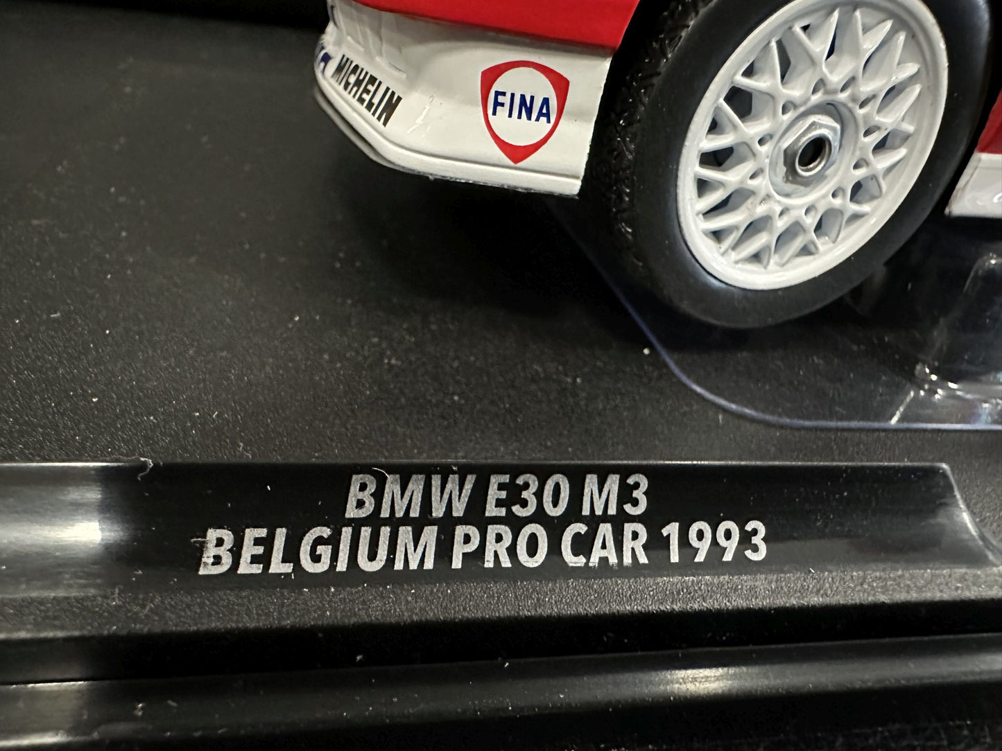 Bmw M3 E30 Belgium Pro Car 1993 white/red 1:18 Solido S1801523 Бмв М3 Е30 Белгия Про Кар бял/червен