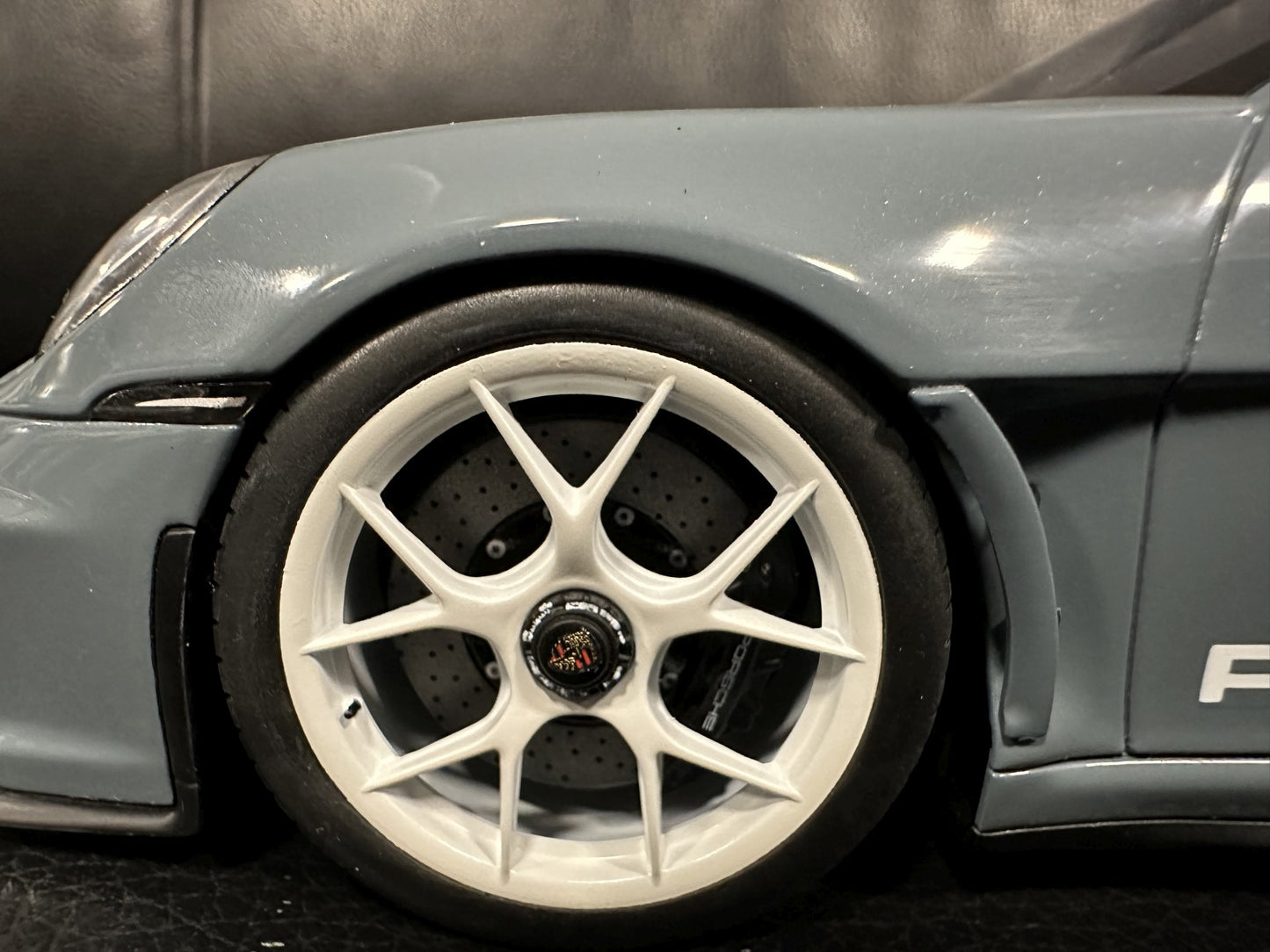Porsche 911 992 S/T Shore blue Limitiert 632/1200 1:18 GT Spirit GT491 Порше 911 992 син Лимитирана