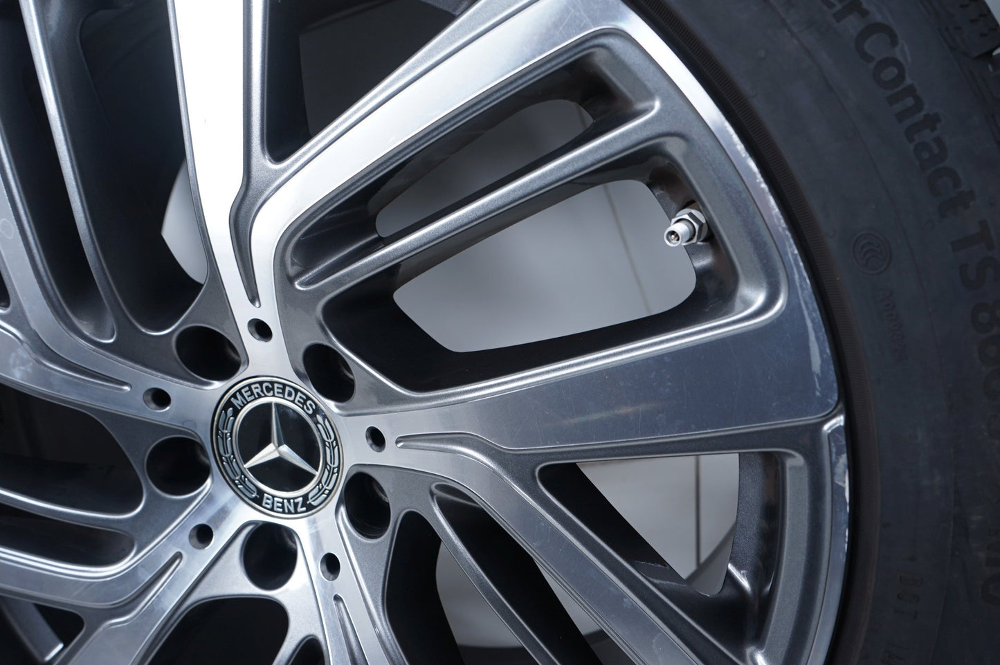 Mercedes E Klasse W214 19 Zoll Мерцедес E класа W214 19 цола зимен комплект зимни гуми