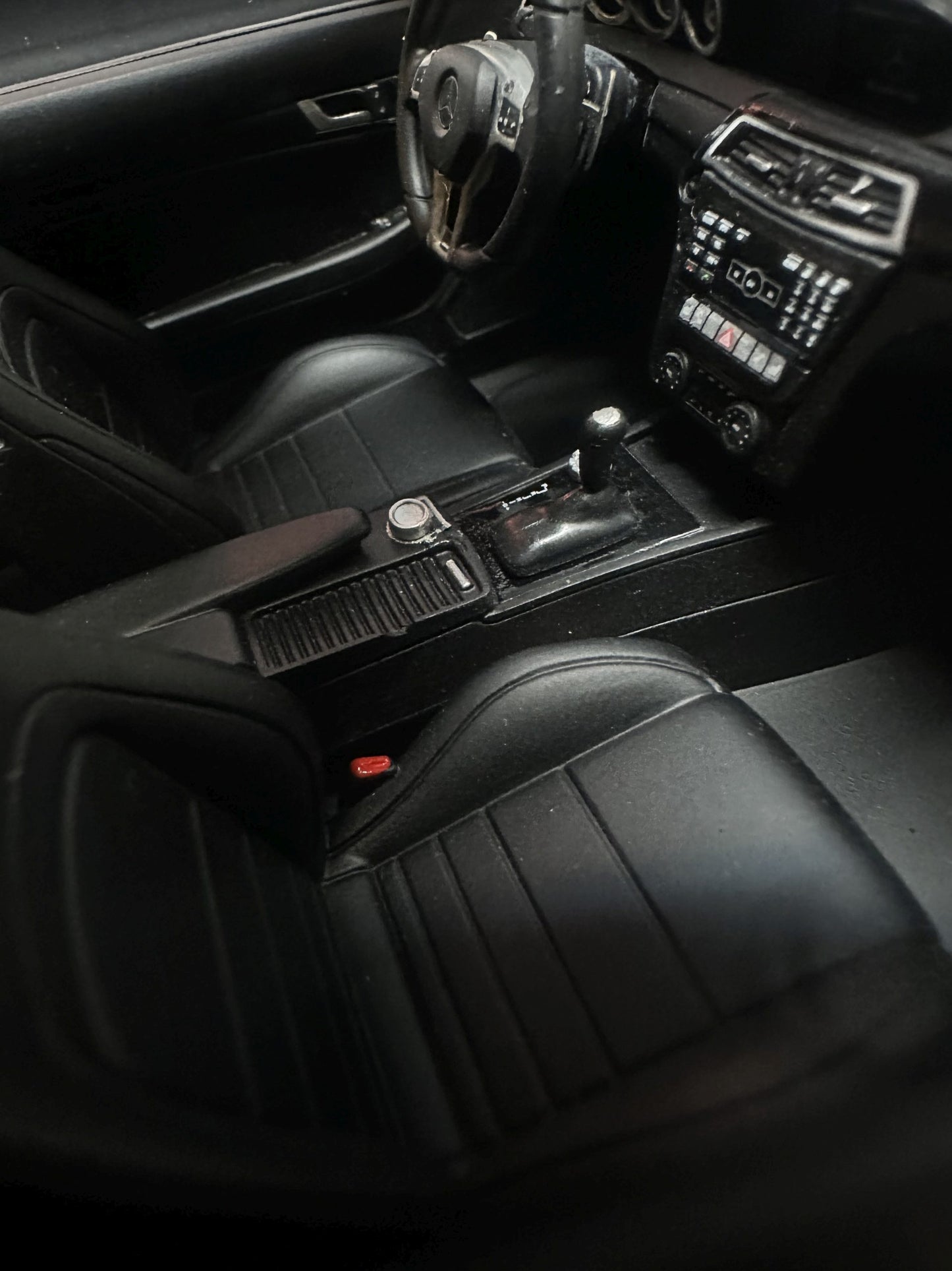 Mercedes Benz C63 AMG Edition 507 white Limitiert 1:18 GT Spirit GT899 Мерцедес Бенц Ц63 бял Лимитирана