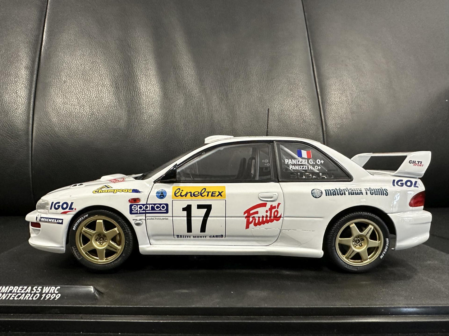 Subaru Impreza S5 WRC MonteCarlo 1999 white 1:18 Solido S1807407 Субару Импреза Монте Карло бял