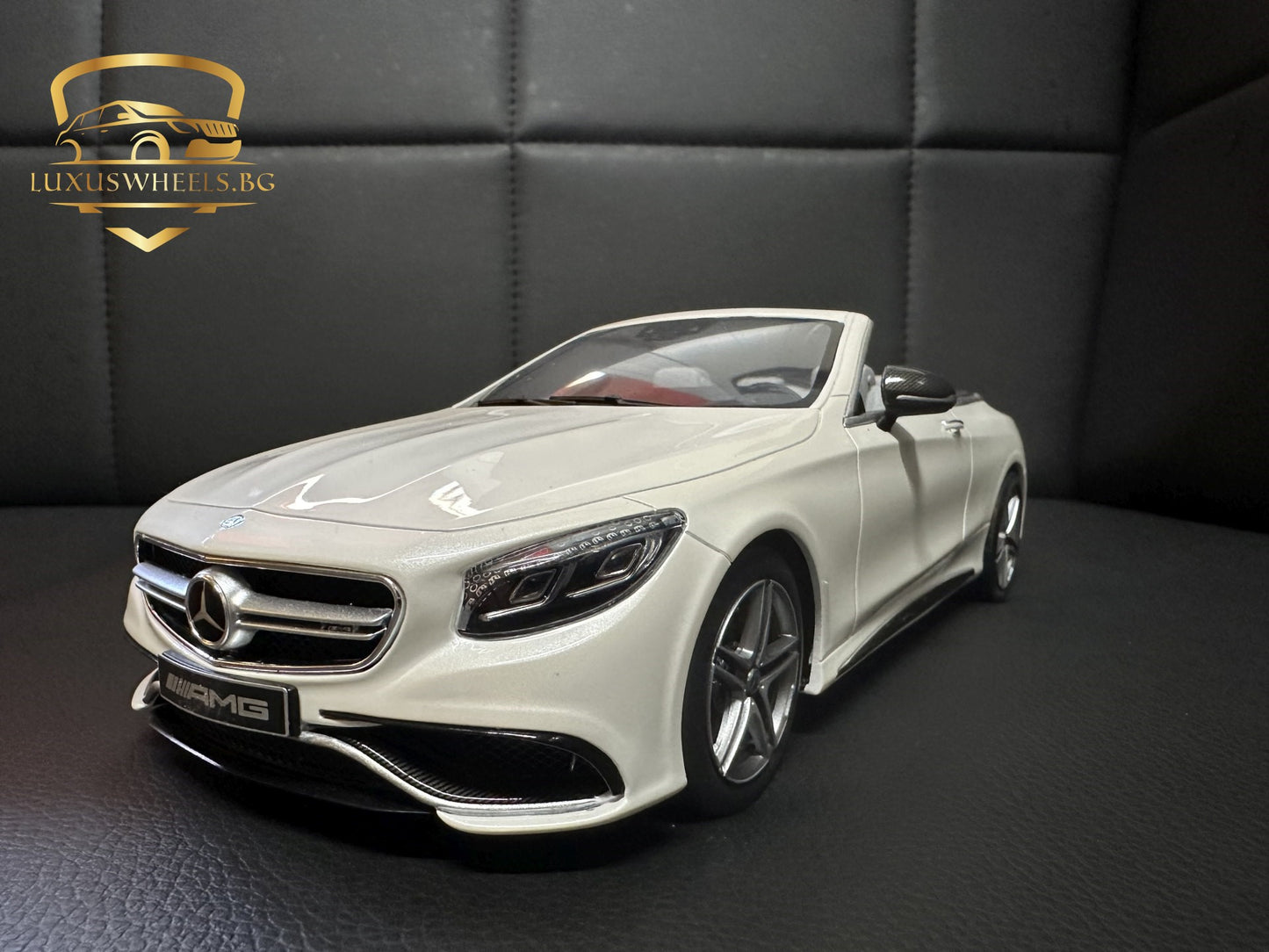 Mercedes Benz S63 AMG Cabrio white Limitiert 1337/1967 1:18 GT Spirit B66965712 Мерцедес Бенц С63 бял Лимитирана