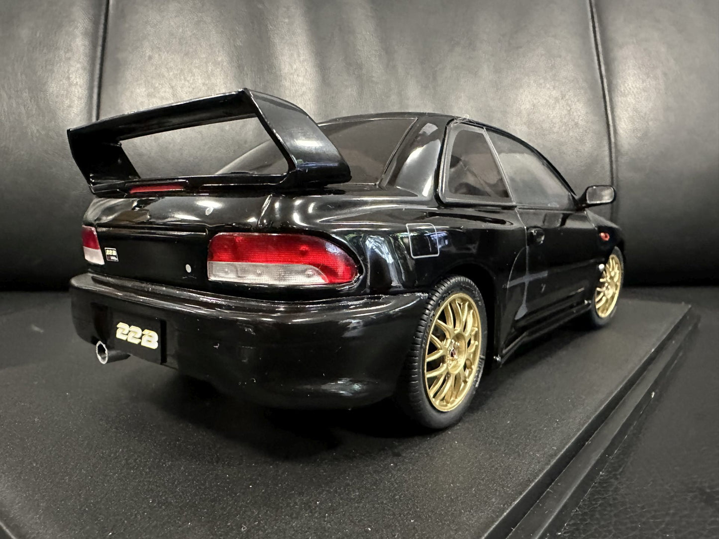 Subaru Impreza STI 1998 black 1:18 Solido S1807406 Субару Импреза СТИ черен