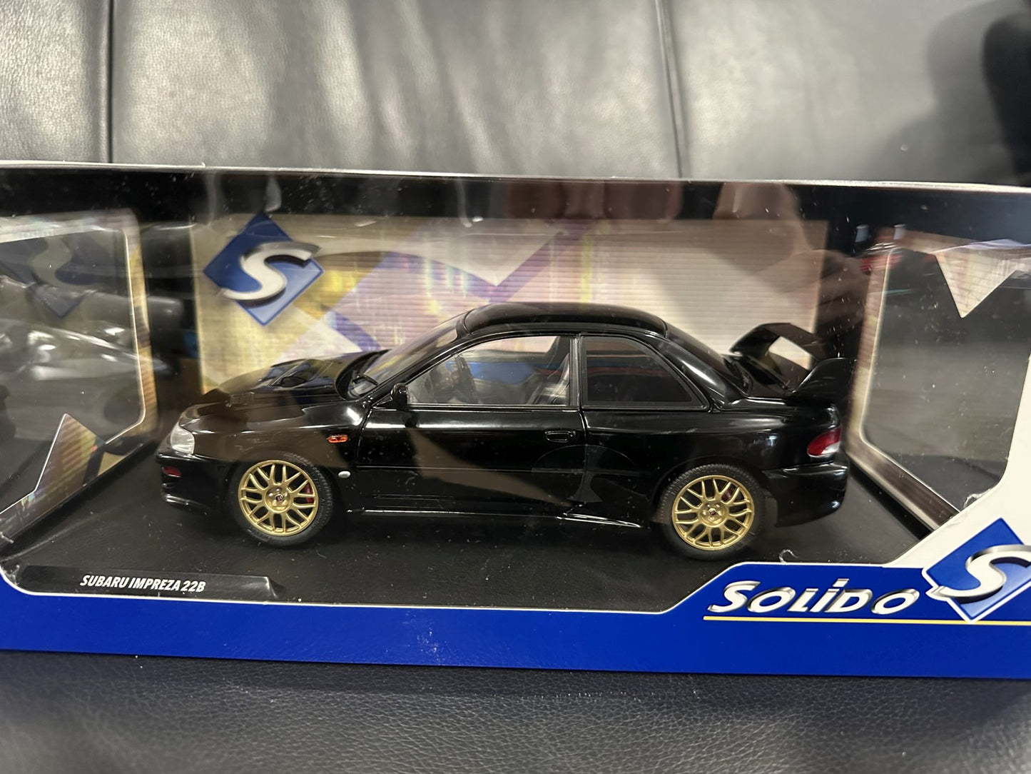 Subaru Impreza STI 1998 black 1:18 Solido S1807406 Субару Импреза СТИ черен