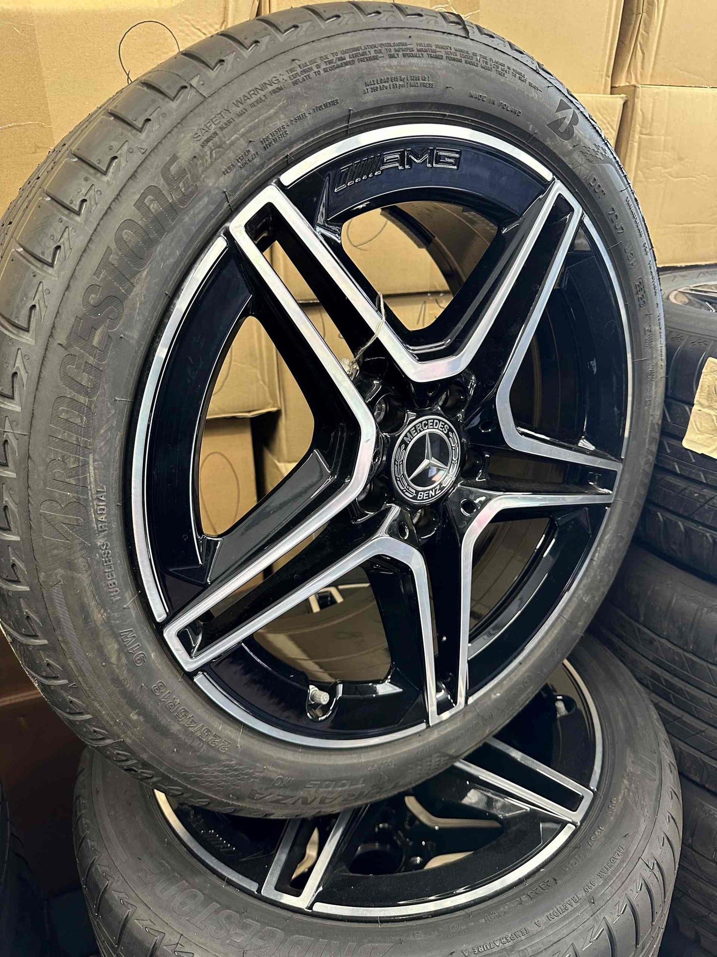 Оригинал Нови Mercedes A B Cla Klasse W177 W118 18 Zoll AMG Мерцедес А Б Цла W177 W118 18 цола AMG джанти летен комплект летни гуми
