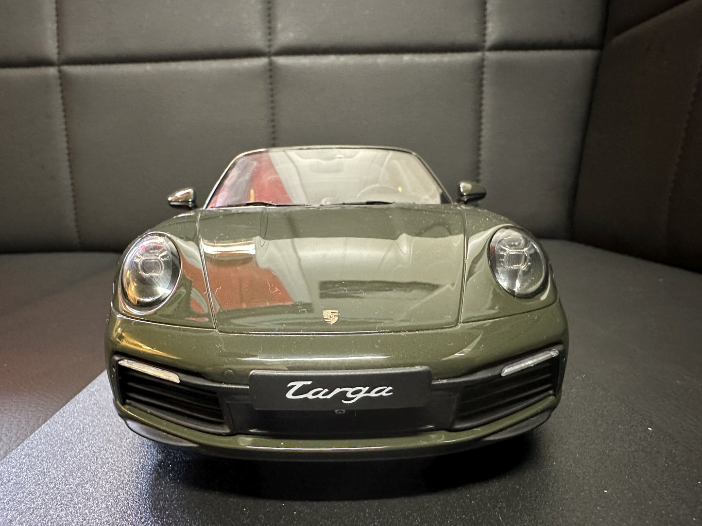 Porsche 911 Targa 4S Cabrio green Limitiert 1:18 GT Spirit GT438 Порше 911 Тарга зелен Лимитиран