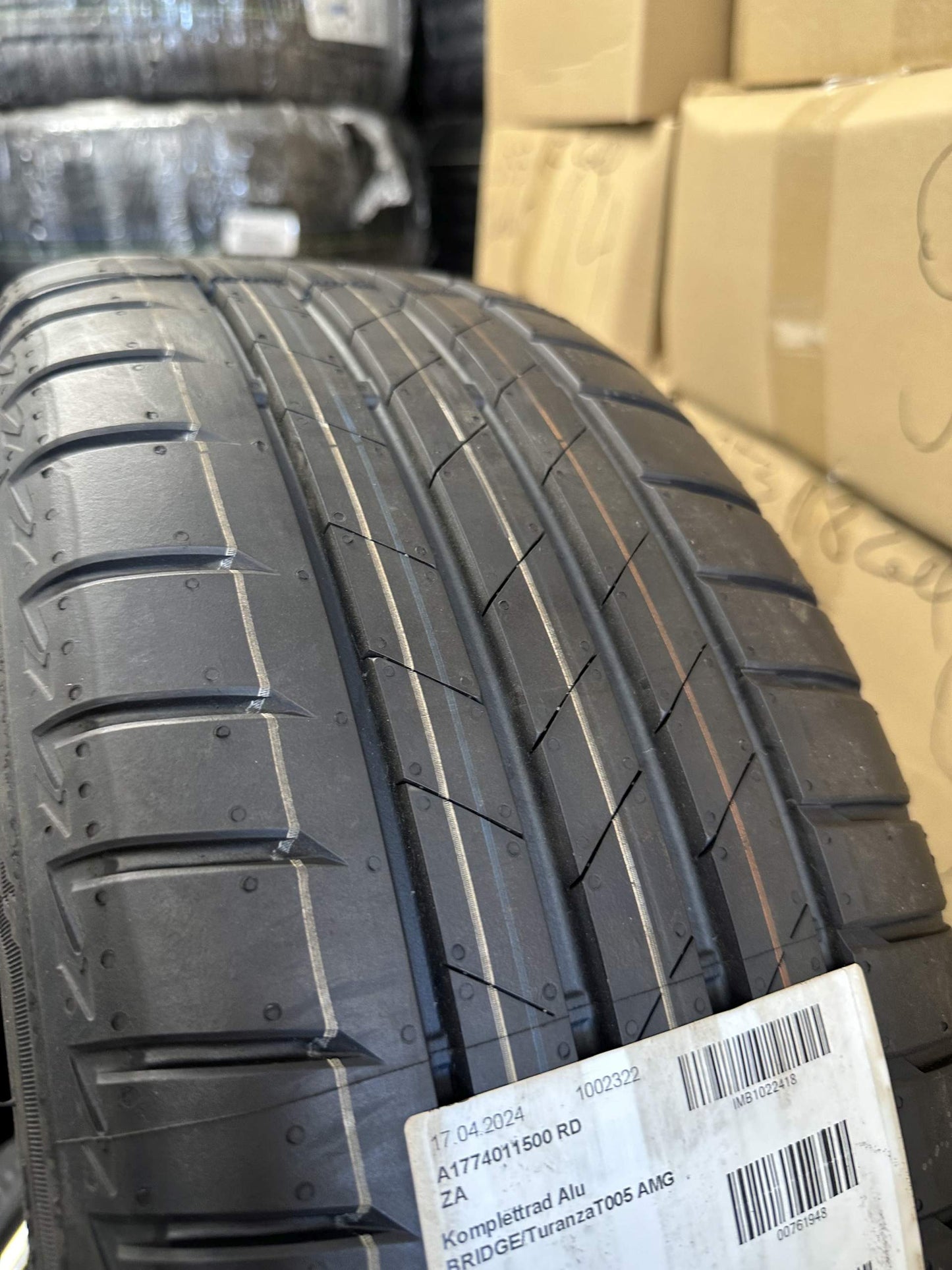 Оригинал Нови Mercedes A B Cla Klasse W177 W118 18 Zoll AMG Мерцедес А Б Цла W177 W118 18 цола AMG джанти летен комплект летни гуми