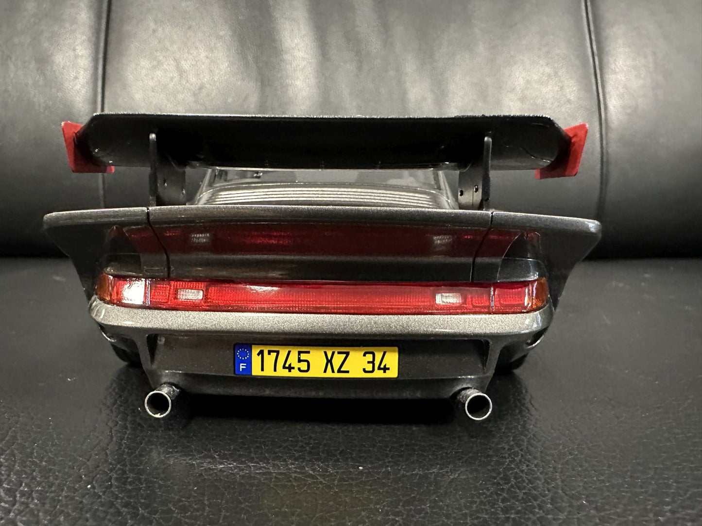 Porsche 911 993 GT1 Almeras grey Limitiert 73/150 1:18 KESS KE18004C Порше 911 993 сив Лимитирана