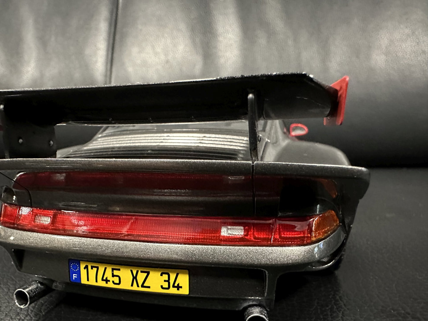 Porsche 911 993 GT1 Almeras grey Limitiert 73/150 1:18 KESS KE18004C Порше 911 993 сив Лимитирана