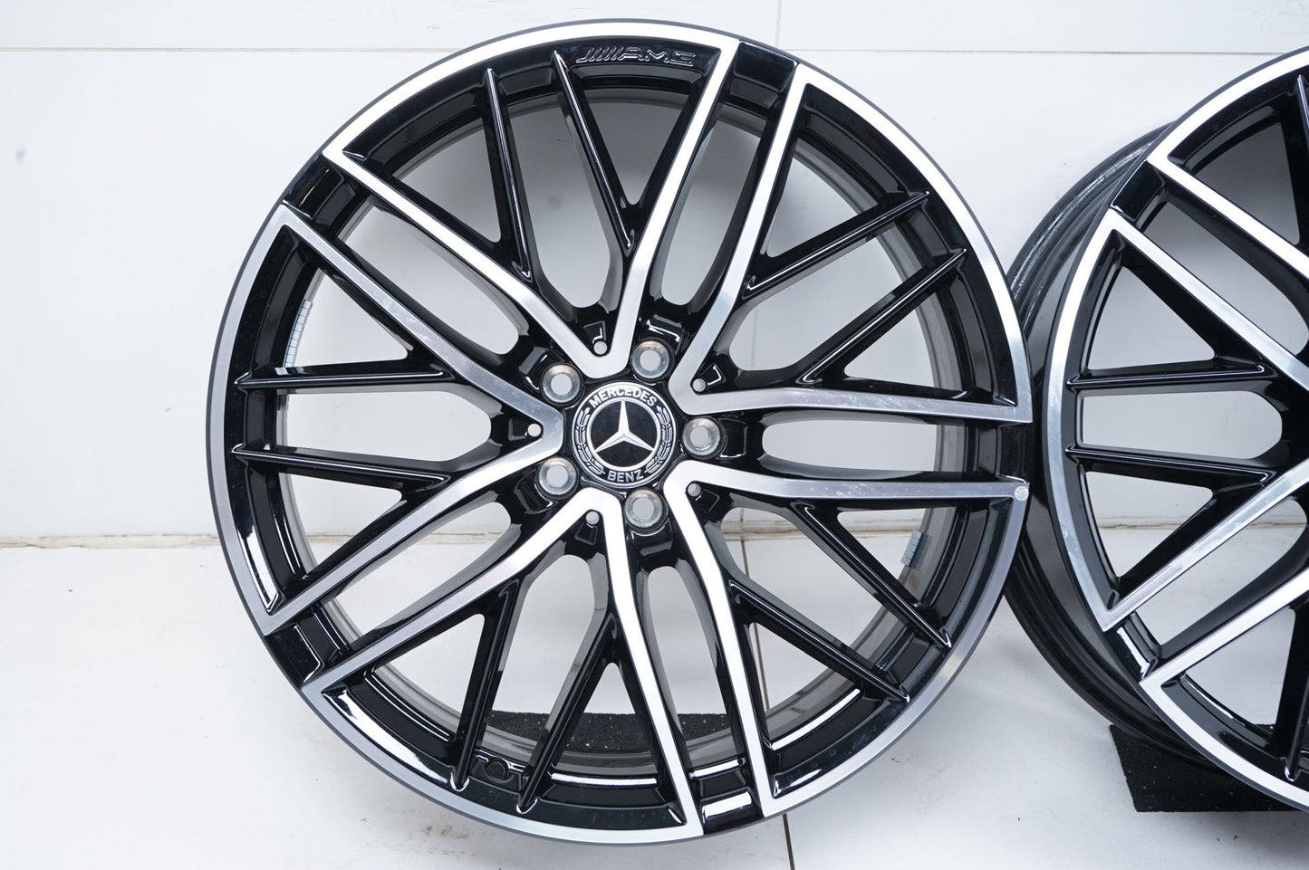 Оригинал като нови Mercedes GLC43 AMG W253 C253 Klasse 21 Zoll  Мерцедес ГЛЦ43 AMG Класа Алуминиеви джанти 21 цола A2534015700 A2534015800