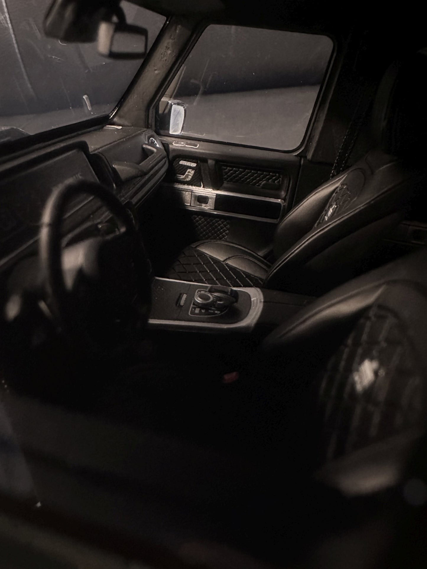 Mercedes Benz G Klasse BRABUS G800 4x4 green Limitiert 094/504 1:18 GT Spirit CLDC036  Мерцедес Бенц Г Класа зелен Лимитирана