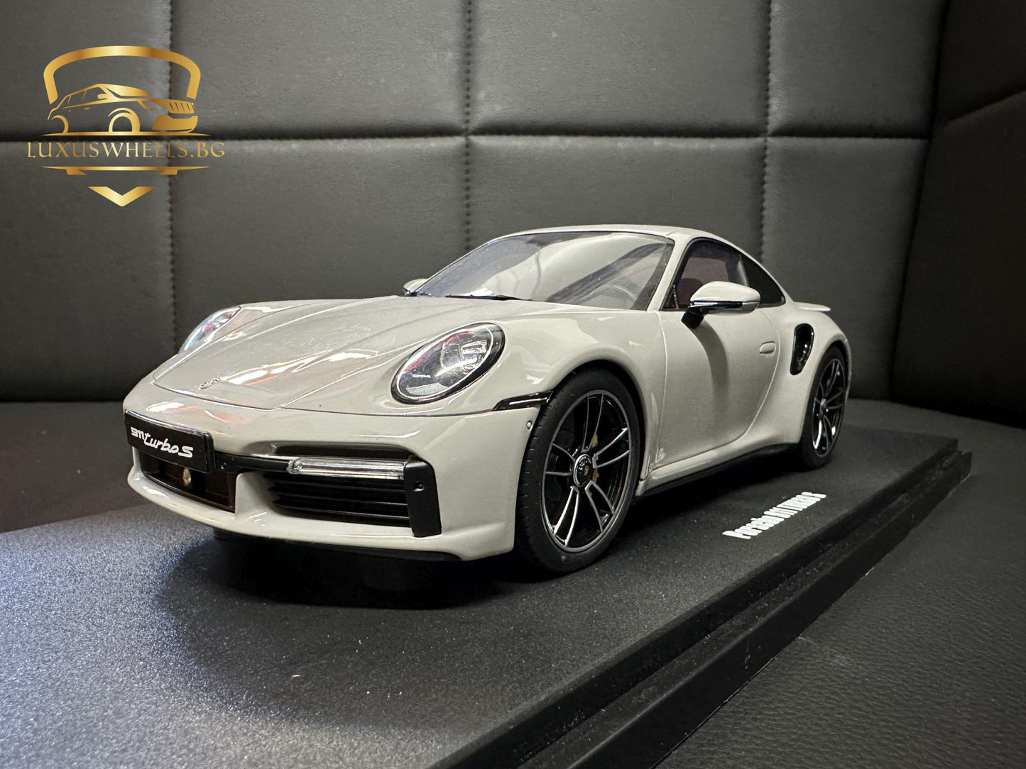 Porsche 911 Turbo S 992 grey Limitiert 1:18 GT Spirit GT431 Порше 911 Турбо С сив Лимитирана