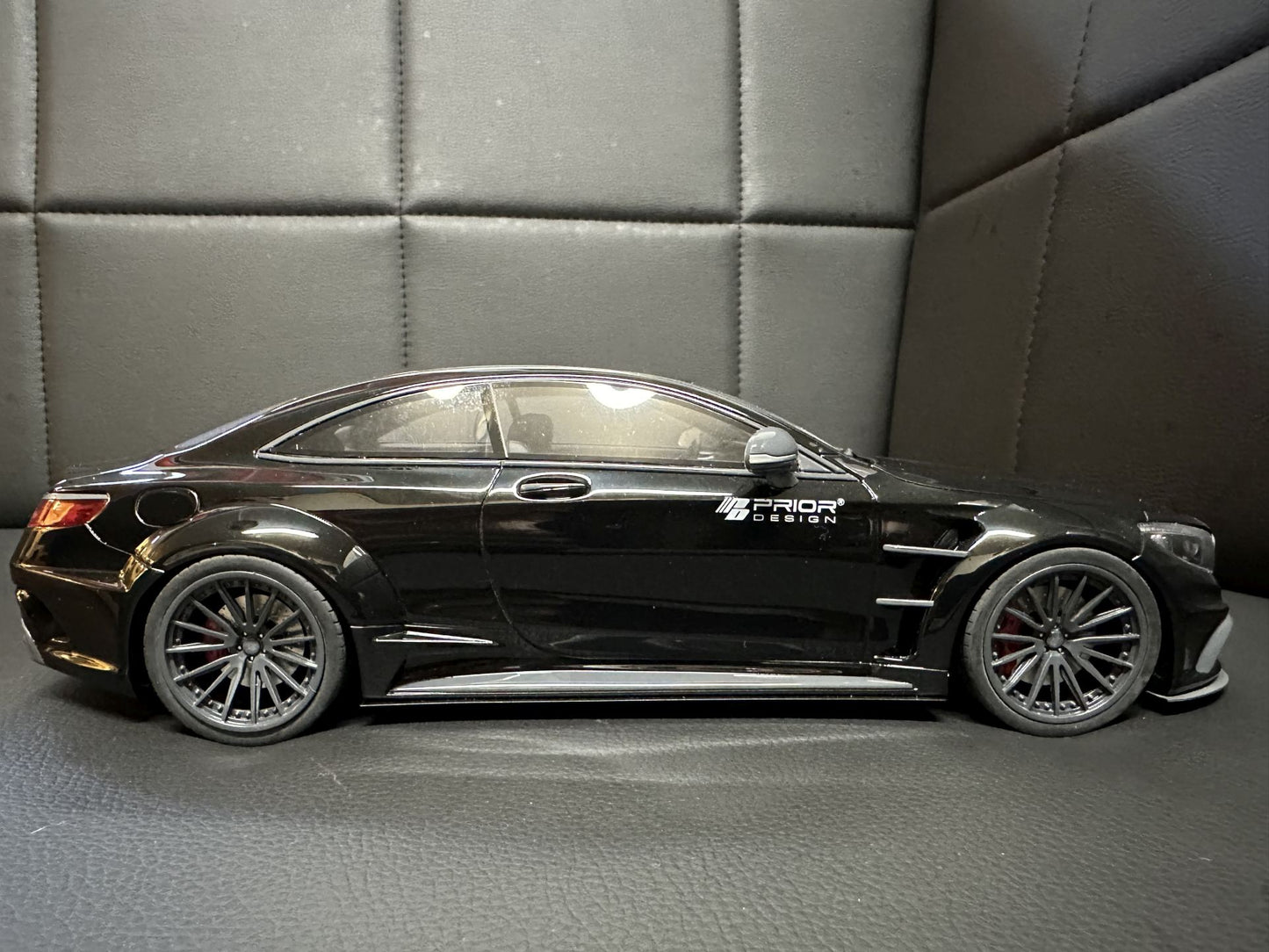 Mercedes Benz S63 Prior Design Coupe black Limitiert 999 1:18 GT Spirit GT297 Мерцедес Бенц С63 черен Лимитирана