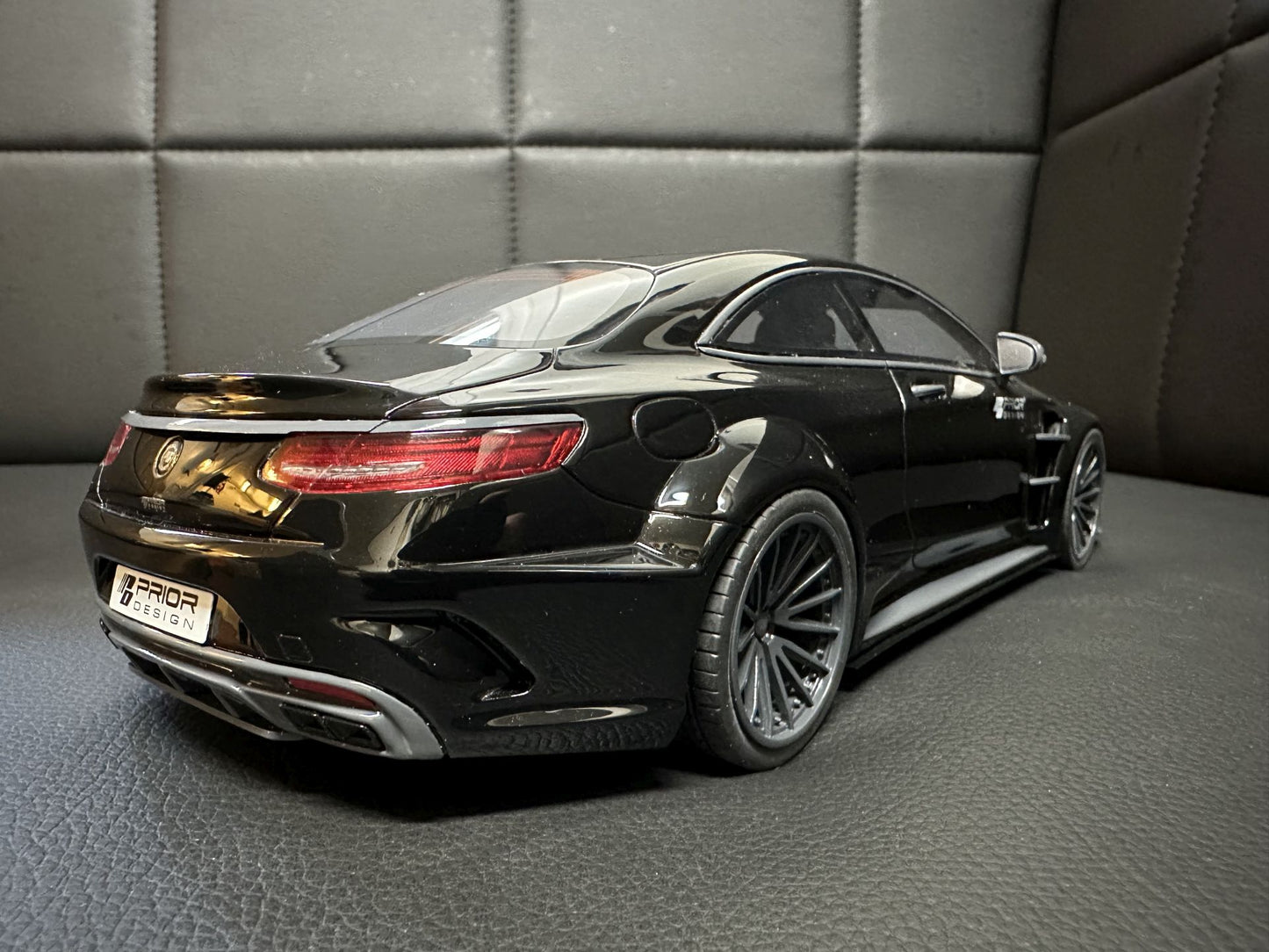 Mercedes Benz S63 Prior Design Coupe black Limitiert 999 1:18 GT Spirit GT297 Мерцедес Бенц С63 черен Лимитирана