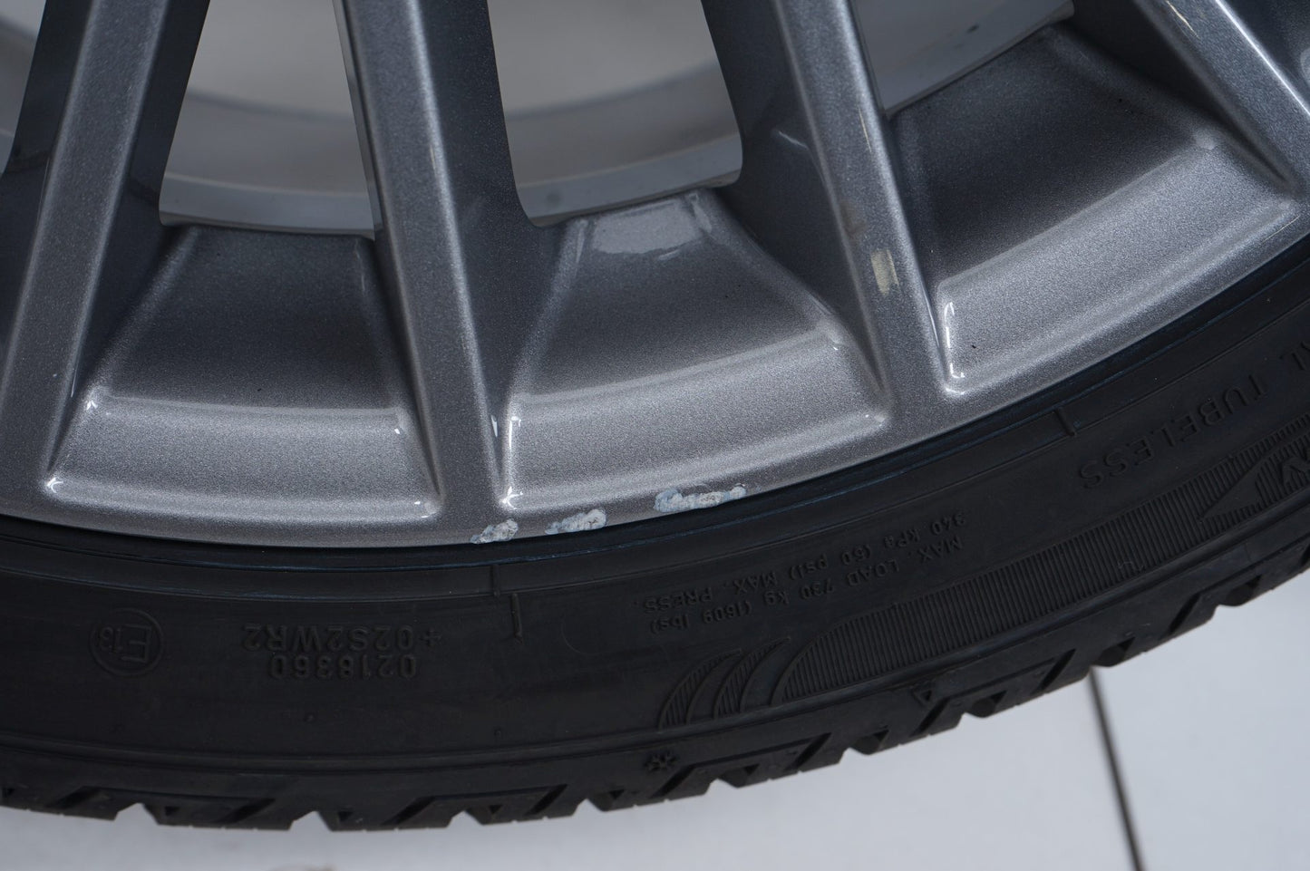 Оригинал Audi TT TTS 8S FV 18 Zoll Ауди ТТ ТТС Алуминиеви джанти 18 цола зимен комплект зимни гуми