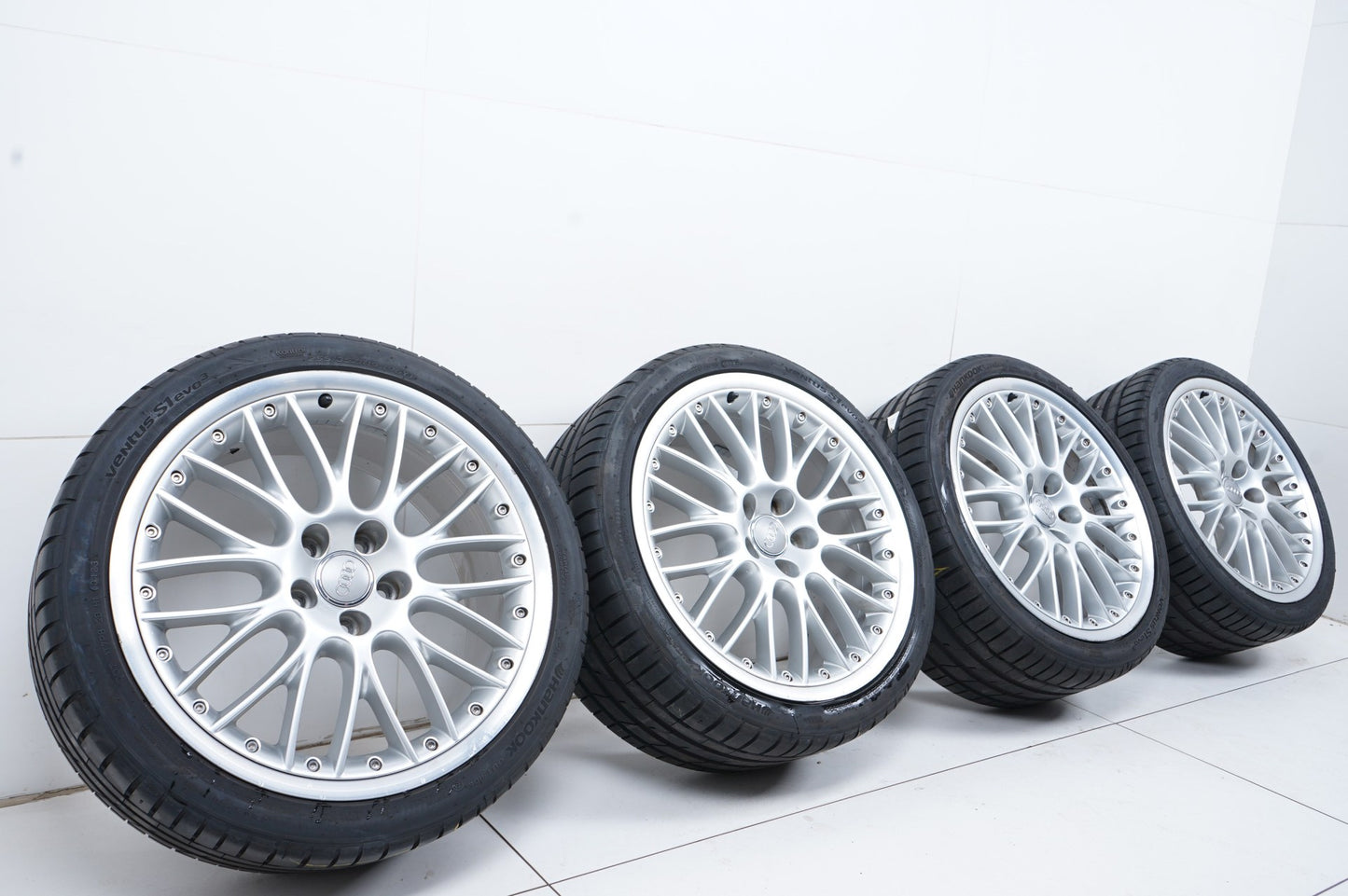 Оригинал Audi TT TTS 8J MK2 19 Zoll Ауди ТТ ТТС Алуминиеви джанти 19 цола летен комплект летни гуми