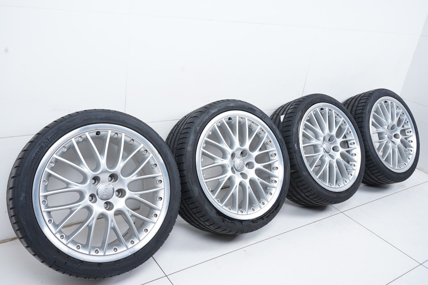 Оригинал Audi TT TTS 8J MK2 19 Zoll Ауди ТТ ТТС Алуминиеви джанти 19 цола летен комплект летни гуми