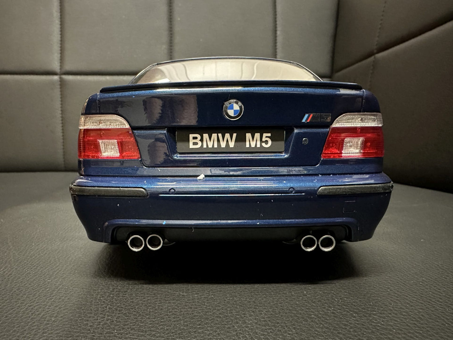 Bmw M5 E39 Sedan blue Limitiert 1289/2000 1:12 OTTO G073 Бмв M5 Е39 син Лимитирана