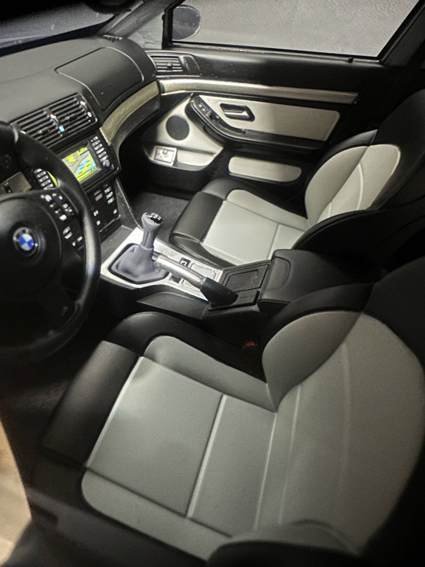 Bmw M5 E39 Sedan blue Limitiert 1289/2000 1:12 OTTO G073 Бмв M5 Е39 син Лимитирана