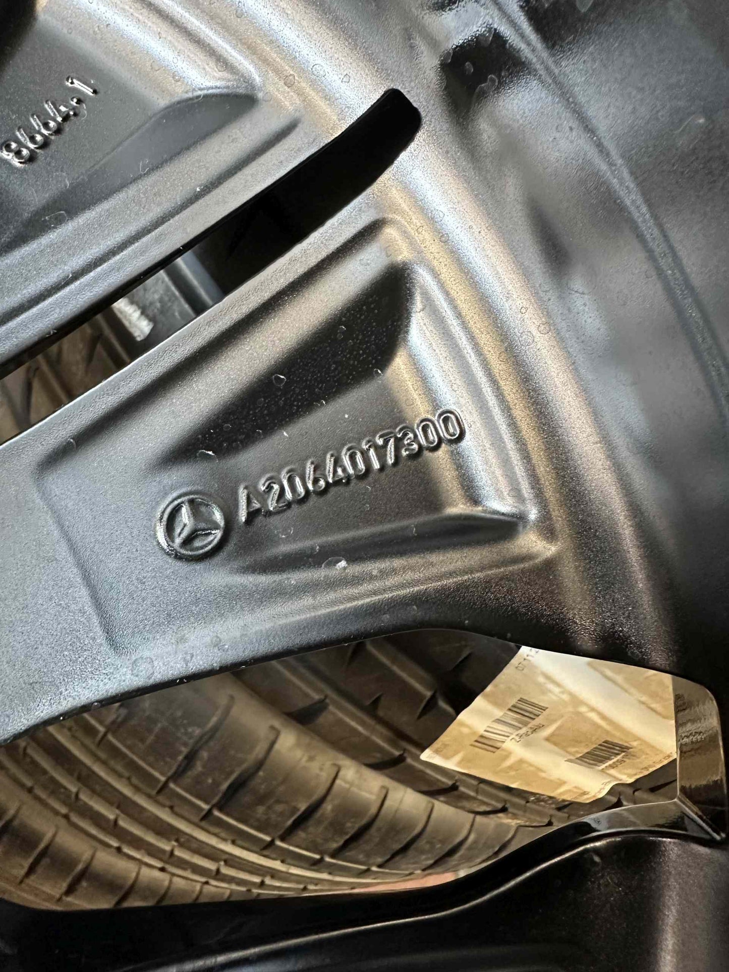 Нови Mercedes C klasse Hybrid 18 Zoll Мерцедес Ц класа Хибрид W206 18 цола летен комплект летни гуми