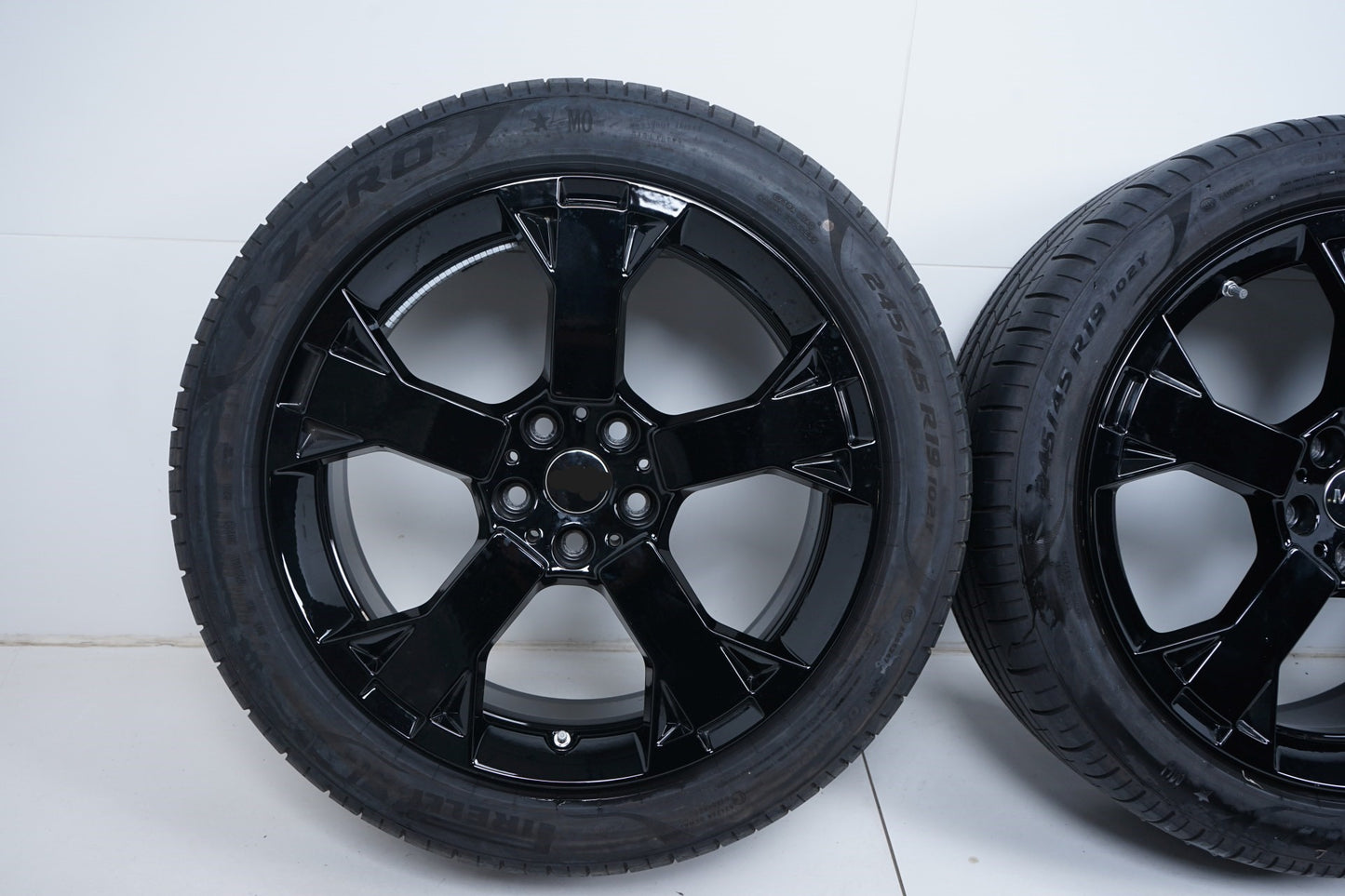 Оригинални BMW X1 X2 U11 U10 Mini Countryman U25 19 Zoll Бмв У10 У11 МИНИ Кънтриман 19 цола джанти летен комплект летни гуми
