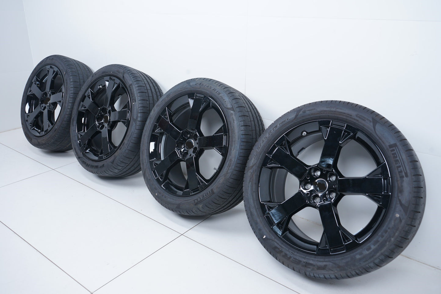 Оригинални BMW X1 X2 U11 U10 Mini Countryman U25 19 Zoll Бмв У10 У11 МИНИ Кънтриман 19 цола джанти летен комплект летни гуми