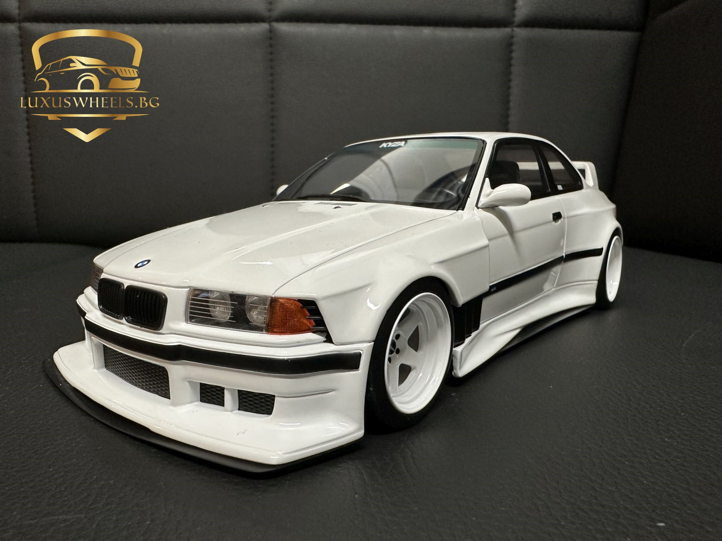 Bmw E36 Khyzyl Saleem Coupe white Limitiert 3000 1:18 OTTO OT1051 Бмв Е36 бял Лимитирана