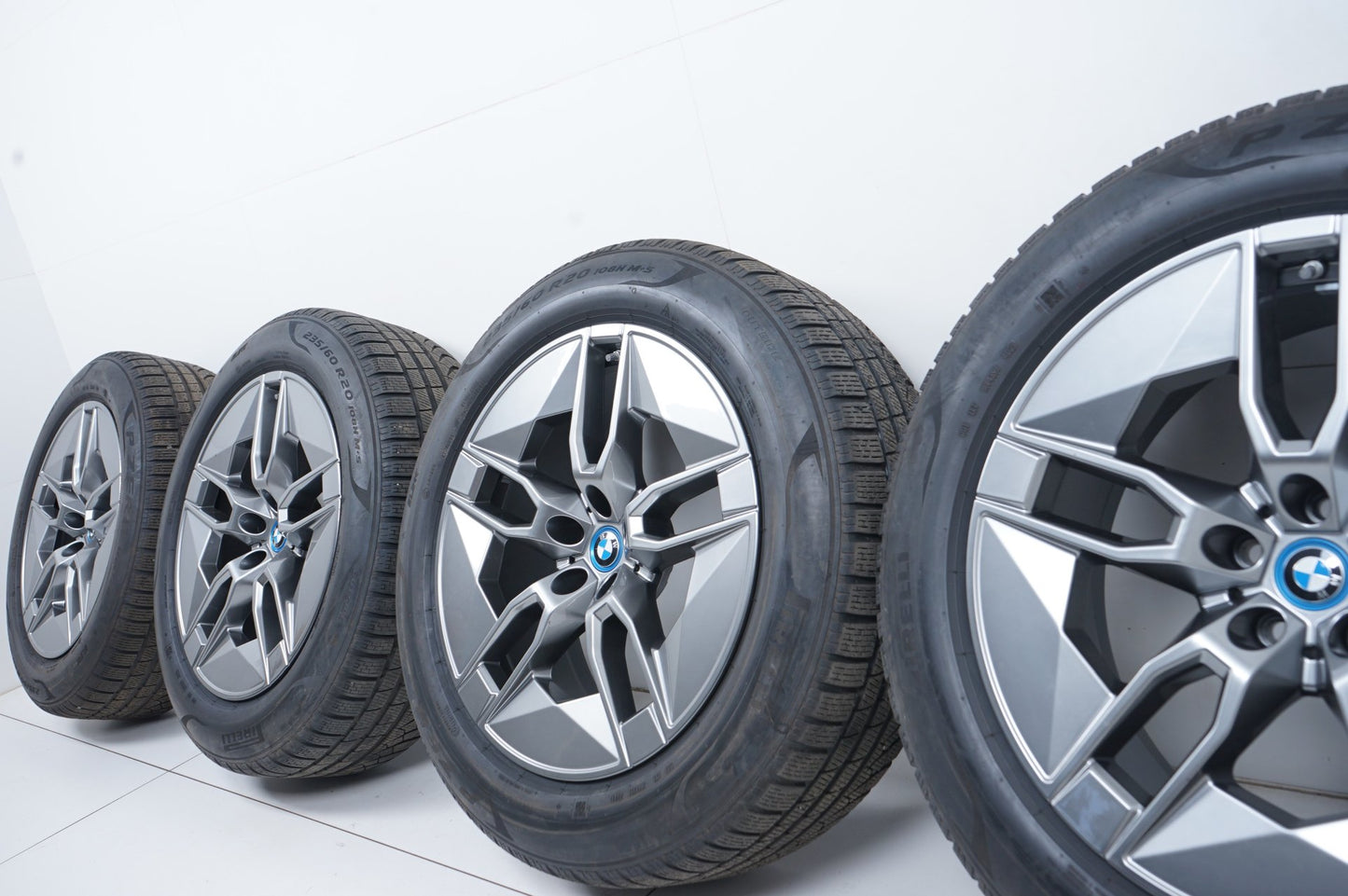 Оригинални BMW iX20 i20 20 Zoll 1002 Бмв 20 цола джанти 1002 зимен комплект зимни гуми