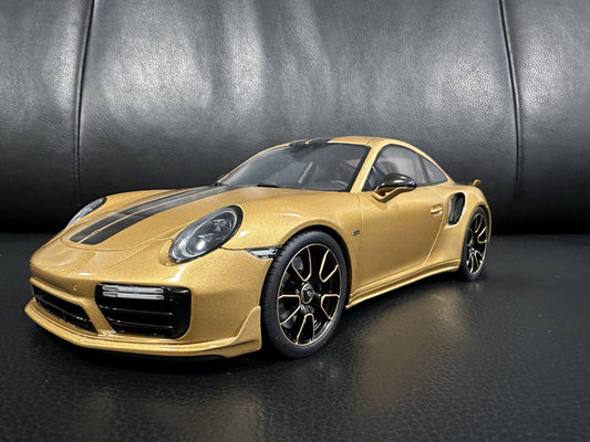 Porsche 991.2 Turbo S gold 2018 Limitiert 250/999 1:18 GT Spirit GT444 Порше 991.2 златен Лимитирана