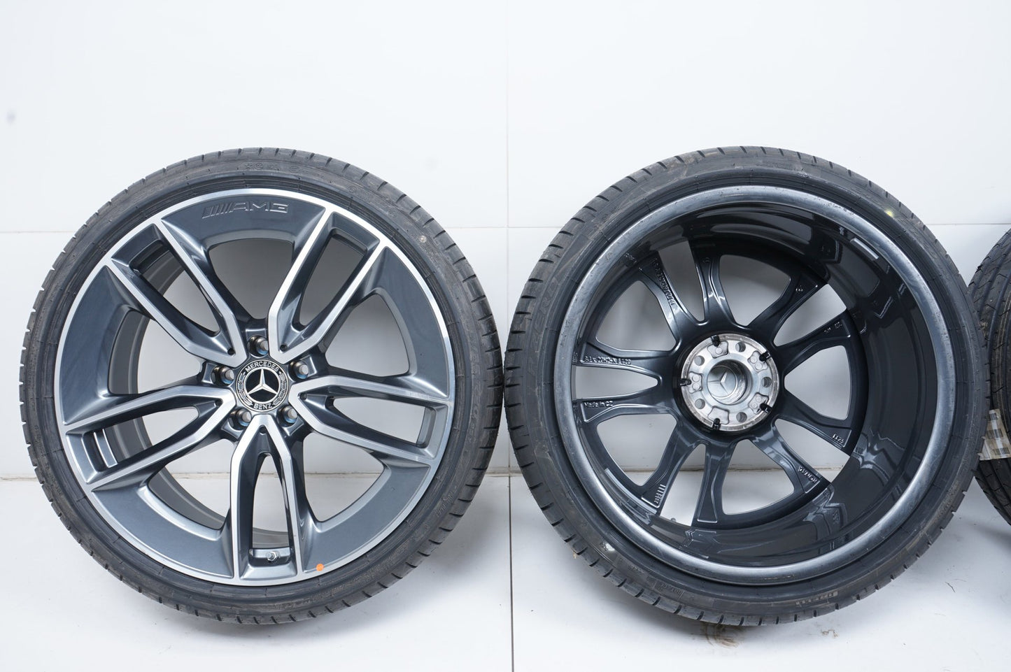 Нови Оригинал Mercedes E klasse E43 E53 AMG W213 20 Zoll Мерцедес Е класа W213 20 цола AMG Е43 Е53 джанти летен комплект летни гуми