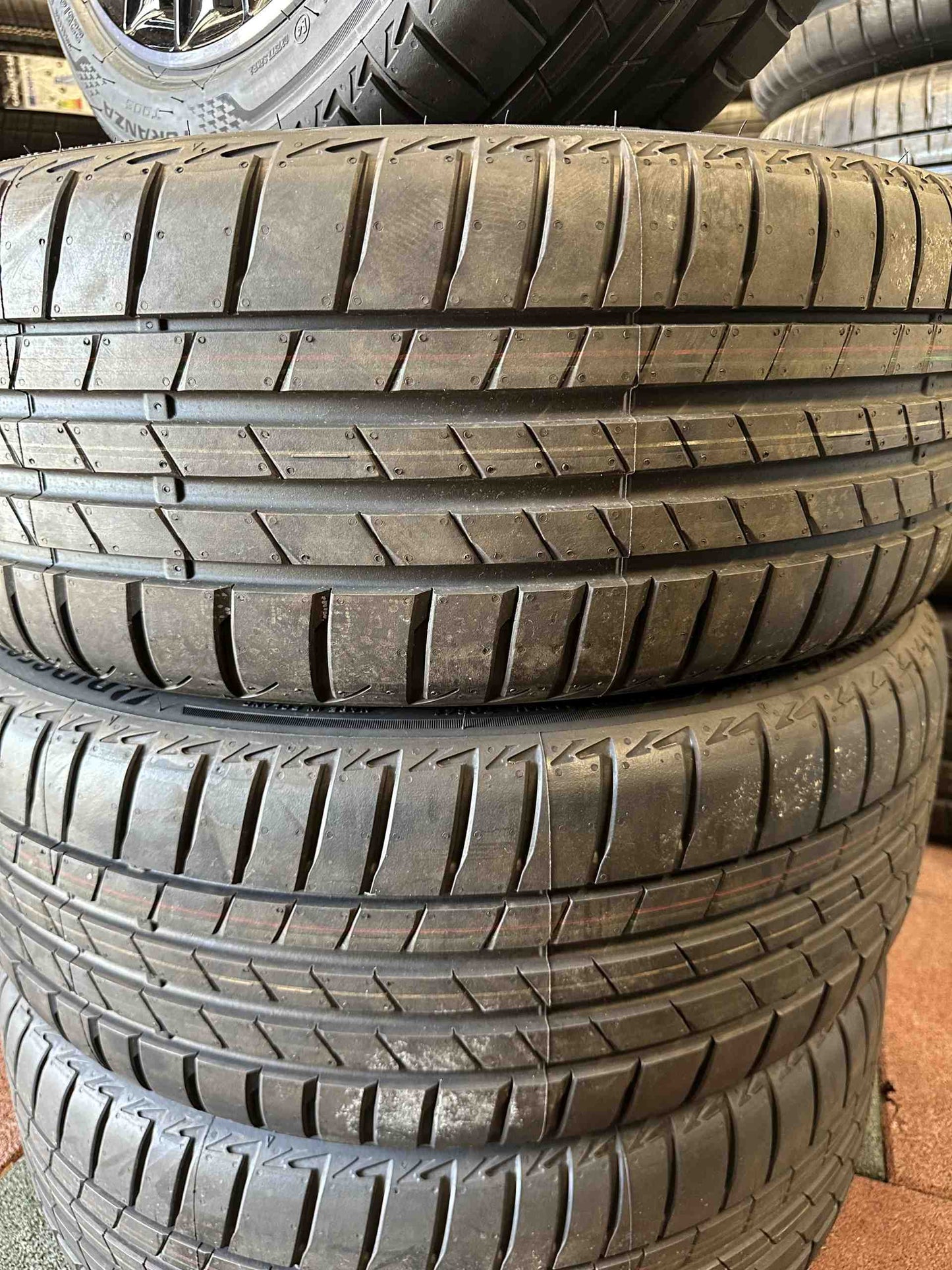Като Нови Mercedes A B CLA Klasse AMG 19 Zoll W177 W247 W118 Мерцедес А Б ЦЛА Класа 19 цола AMG джанти летен комплект летни гуми