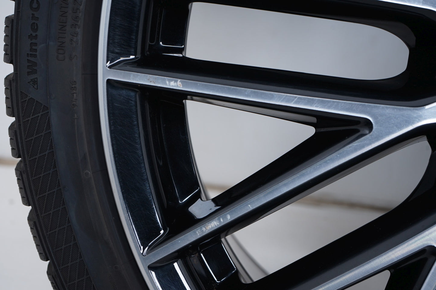 Оригинал Seat Leon Cupra 19 Zoll Сеат Леон Купра 19 цола Алуминиеви джанти зимен комплект зимни гуми