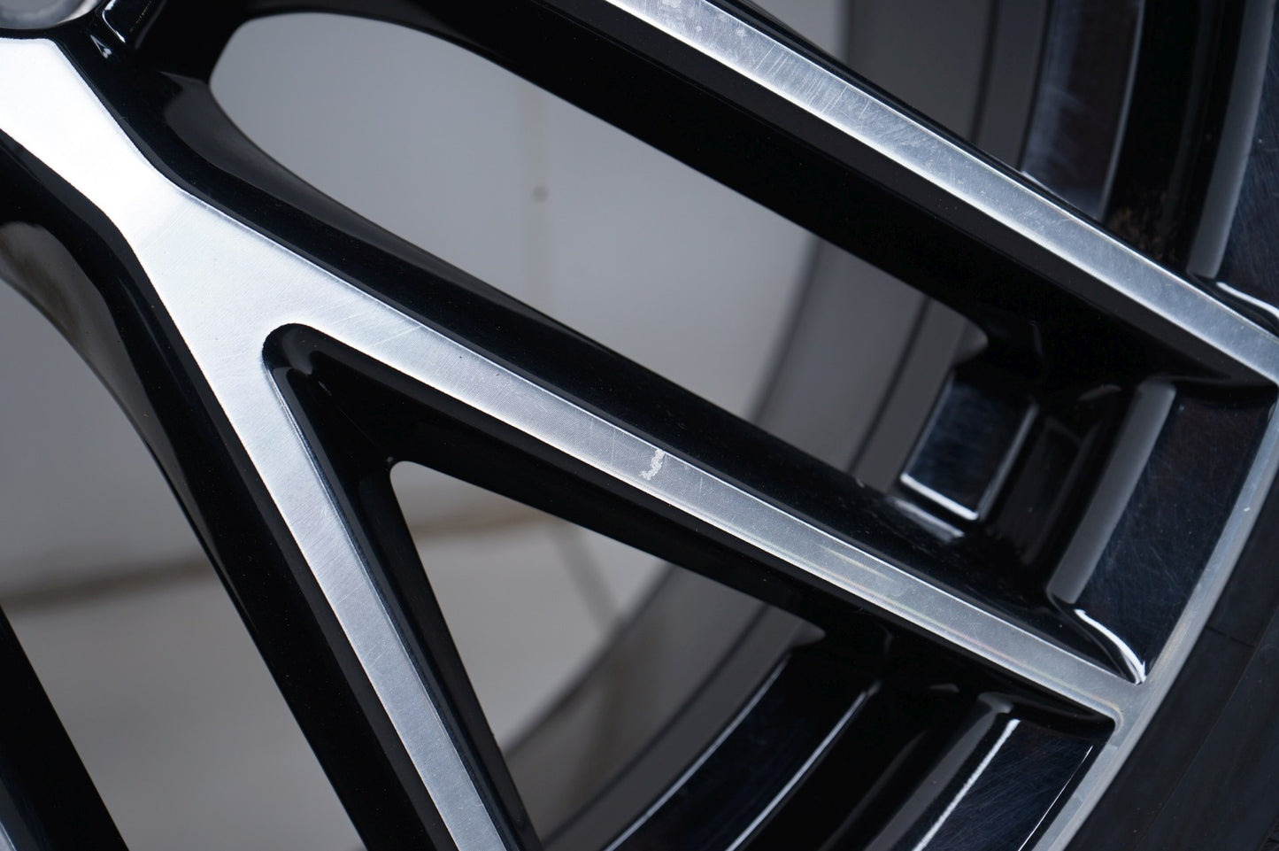 Оригинал Seat Leon Cupra 19 Zoll Сеат Леон Купра 19 цола Алуминиеви джанти зимен комплект зимни гуми