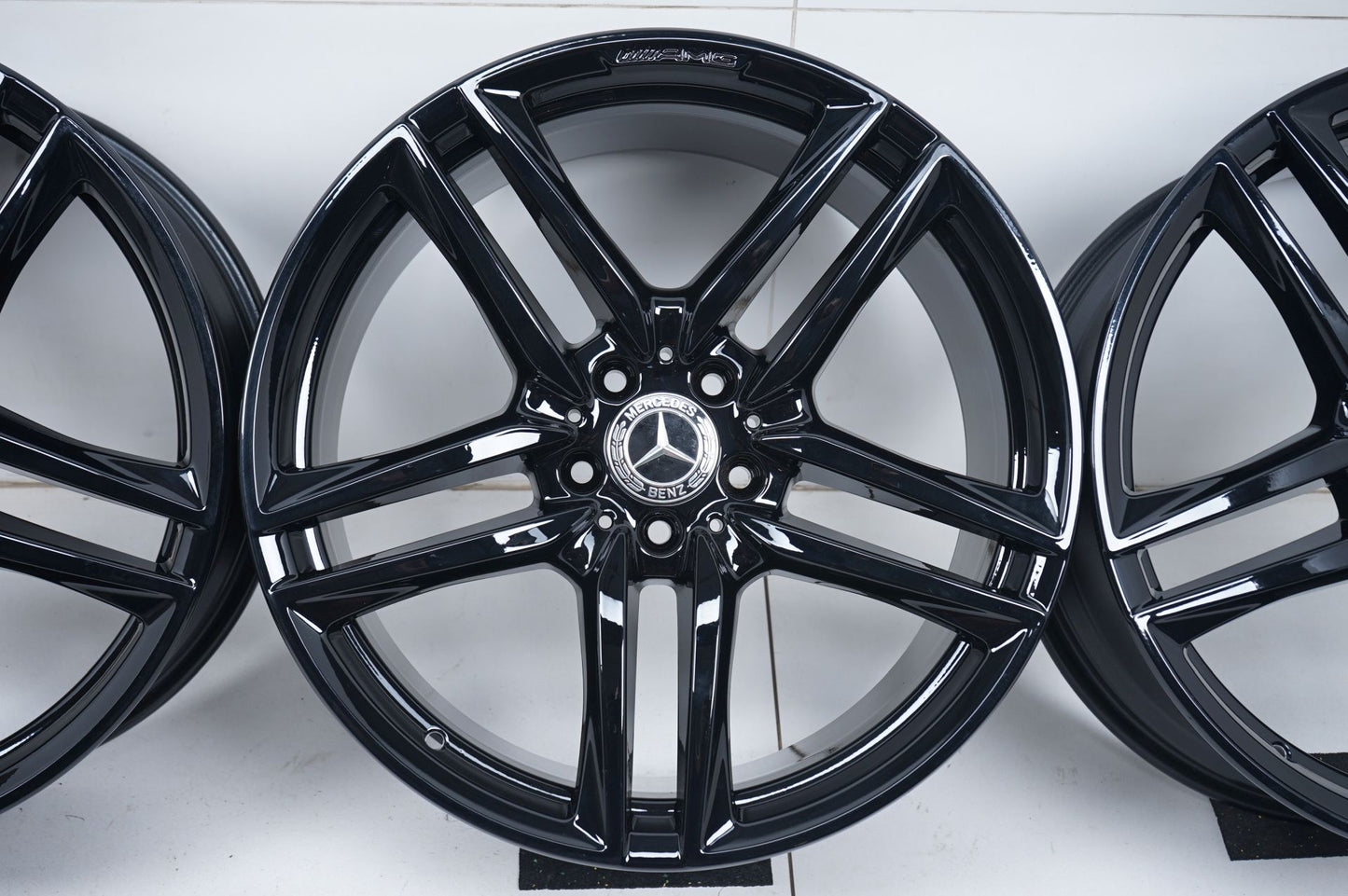 Оригинални Mercedes E63 AMG W213 20 Zoll  Е63 AMG Класа Алуминиеви джанти 20 цола