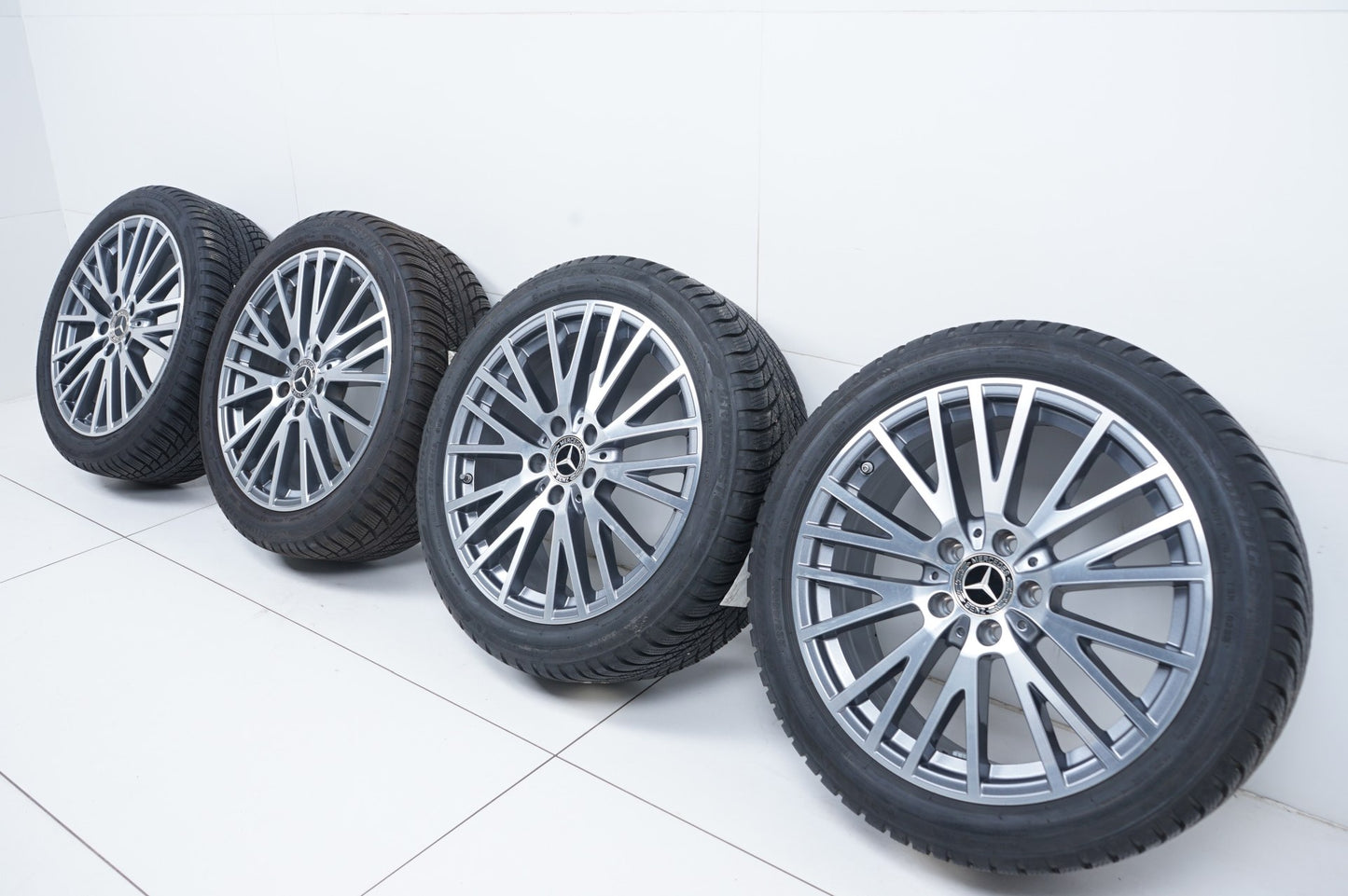 Оригинал Mercedes A B Cla Klasse W177 W118 18 Zoll Мерцедес А Б Цла W177 W118 18 цола джанти зимен комплект зимни гуми