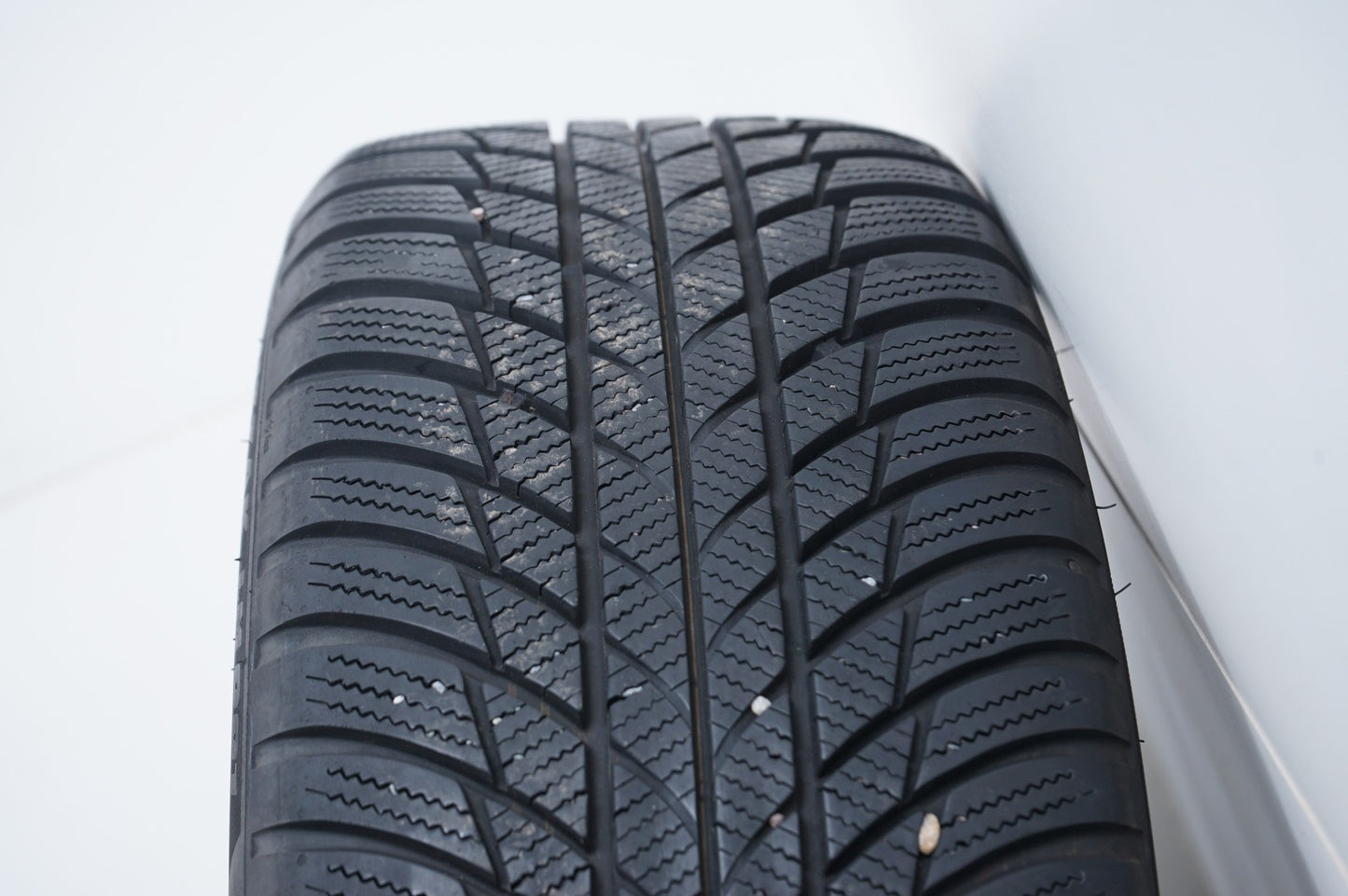 Оригинал Mercedes A B Cla Klasse W177 W118 18 Zoll Мерцедес А Б Цла W177 W118 18 цола джанти зимен комплект зимни гуми