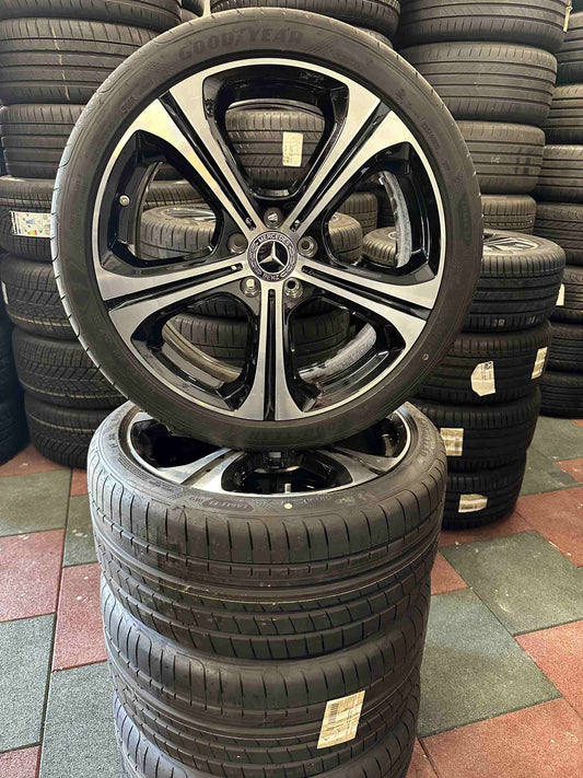 Оригинал Нови Mercedes C klasse W206 19 Zoll Мерцедес Ц класа W206 19 цола летен комплект летни гуми