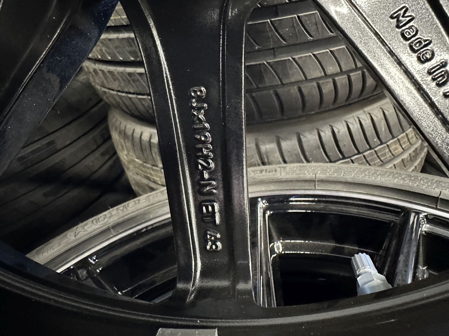 Като Нови Оригинал Mercedes E Klasse W213 AMG 245 40 19 Zoll Е класа W213 19 цола AMG джанти летен комплект летни гуми